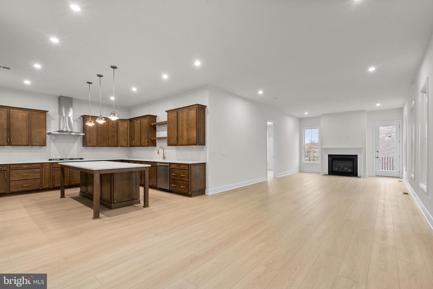 44470 COALPORT SQ, ASHBURN, Virginia 20147, 4 Bedrooms Bedrooms, ,3 BathroomsBathrooms,Residential,For sale,44470 COALPORT SQ,VALO2095946 MLS # VALO2095946