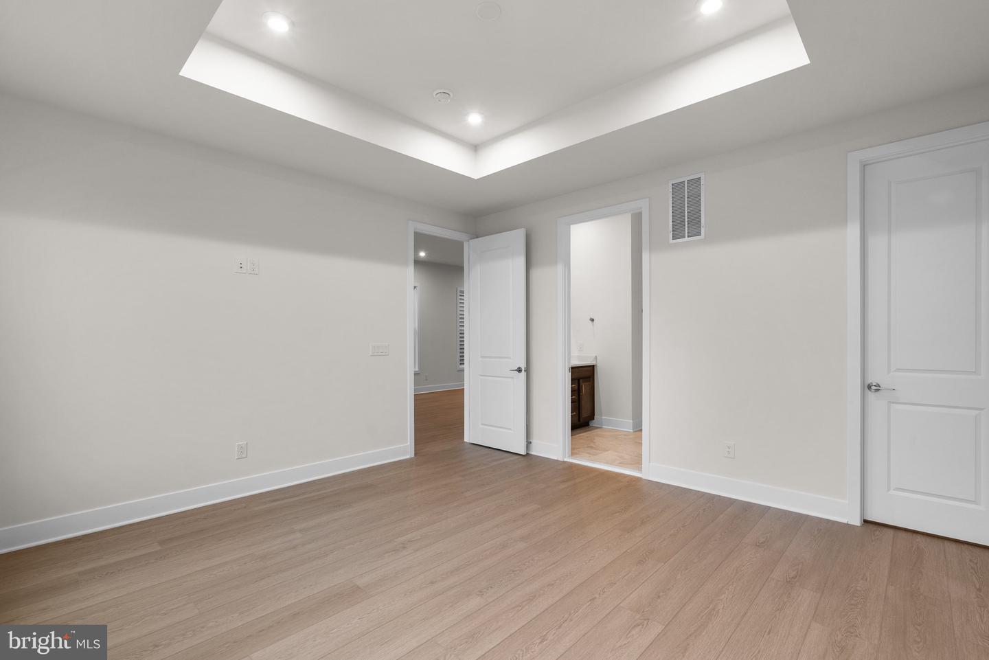 44470 COALPORT SQ, ASHBURN, Virginia 20147, 4 Bedrooms Bedrooms, ,3 BathroomsBathrooms,Residential,For sale,44470 COALPORT SQ,VALO2095946 MLS # VALO2095946