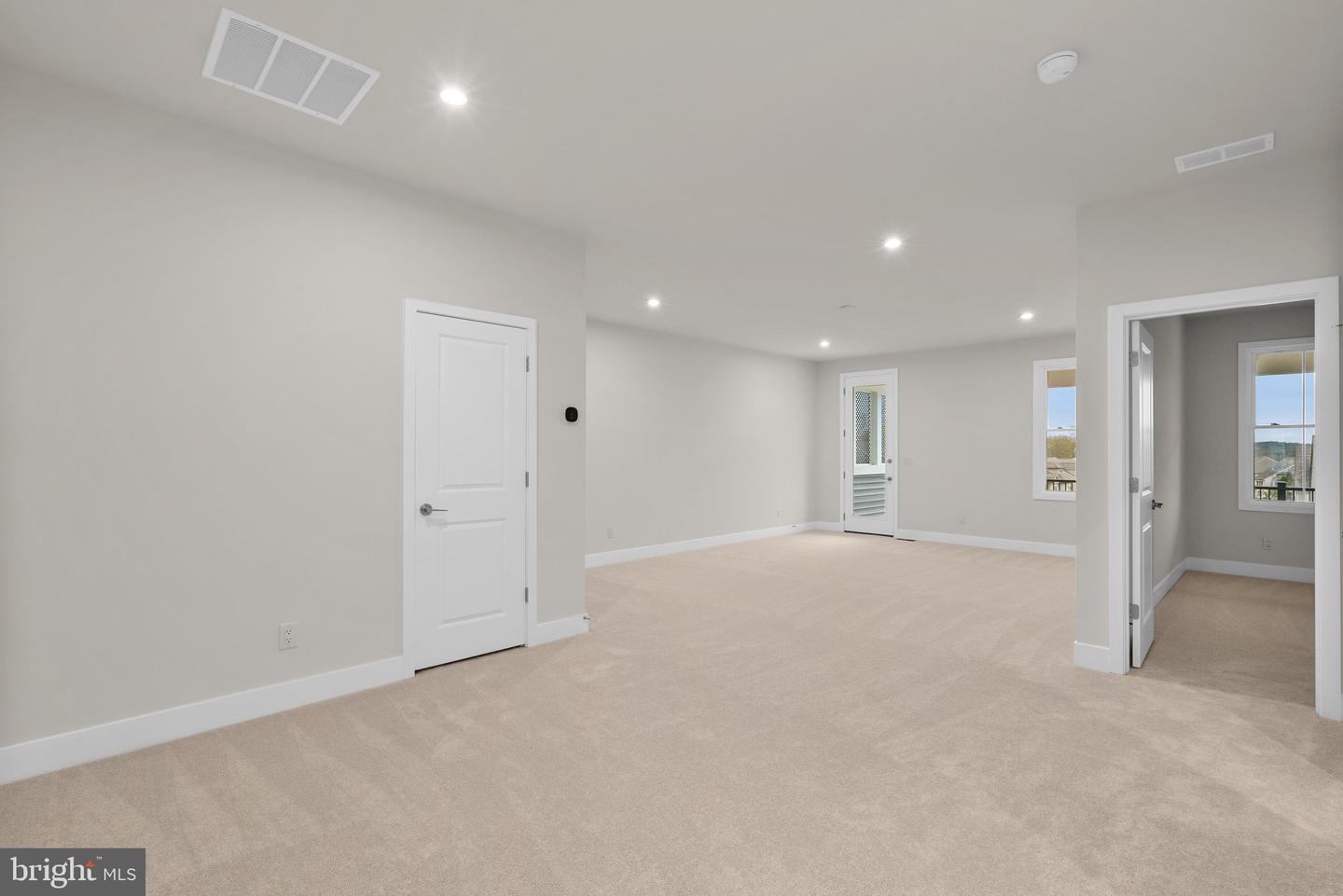 44470 COALPORT SQ, ASHBURN, Virginia 20147, 4 Bedrooms Bedrooms, ,3 BathroomsBathrooms,Residential,For sale,44470 COALPORT SQ,VALO2095946 MLS # VALO2095946