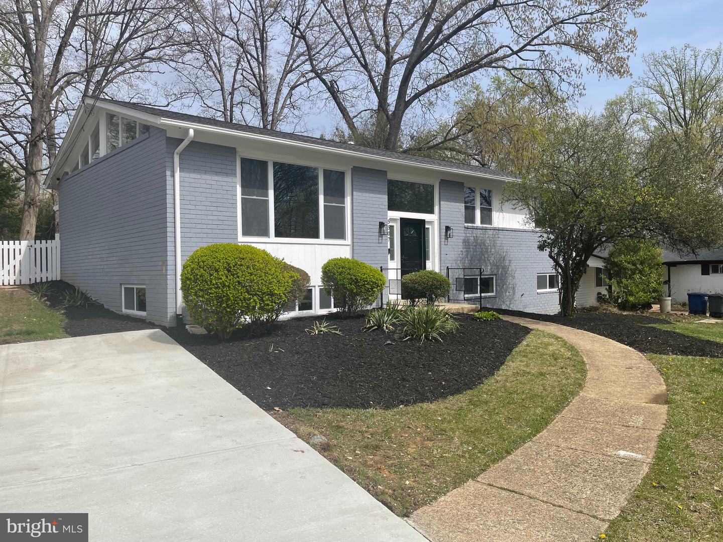 5507 KINGS PARK DR, SPRINGFIELD, Virginia 22151, 4 Bedrooms Bedrooms, ,3 BathroomsBathrooms,Residential,For sale,5507 KINGS PARK DR,VAFX2239562 MLS # VAFX2239562