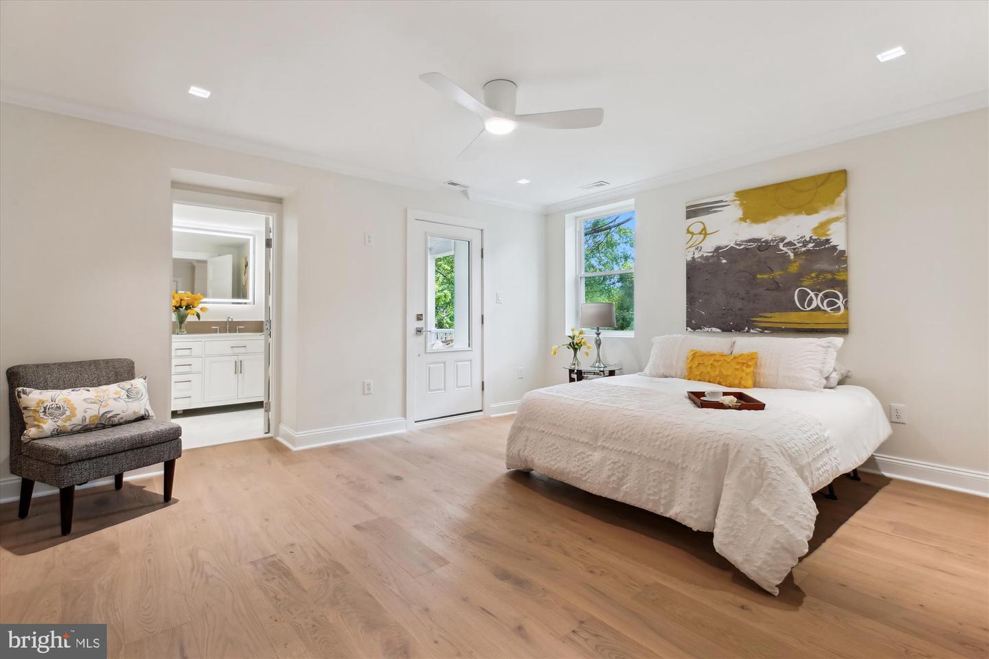 1317 GALLATIN ST NW, WASHINGTON, District Of Columbia 20011, 5 Bedrooms Bedrooms, ,4 BathroomsBathrooms,Residential,For sale,1317 GALLATIN ST NW,DCDC2199704 MLS # DCDC2199704