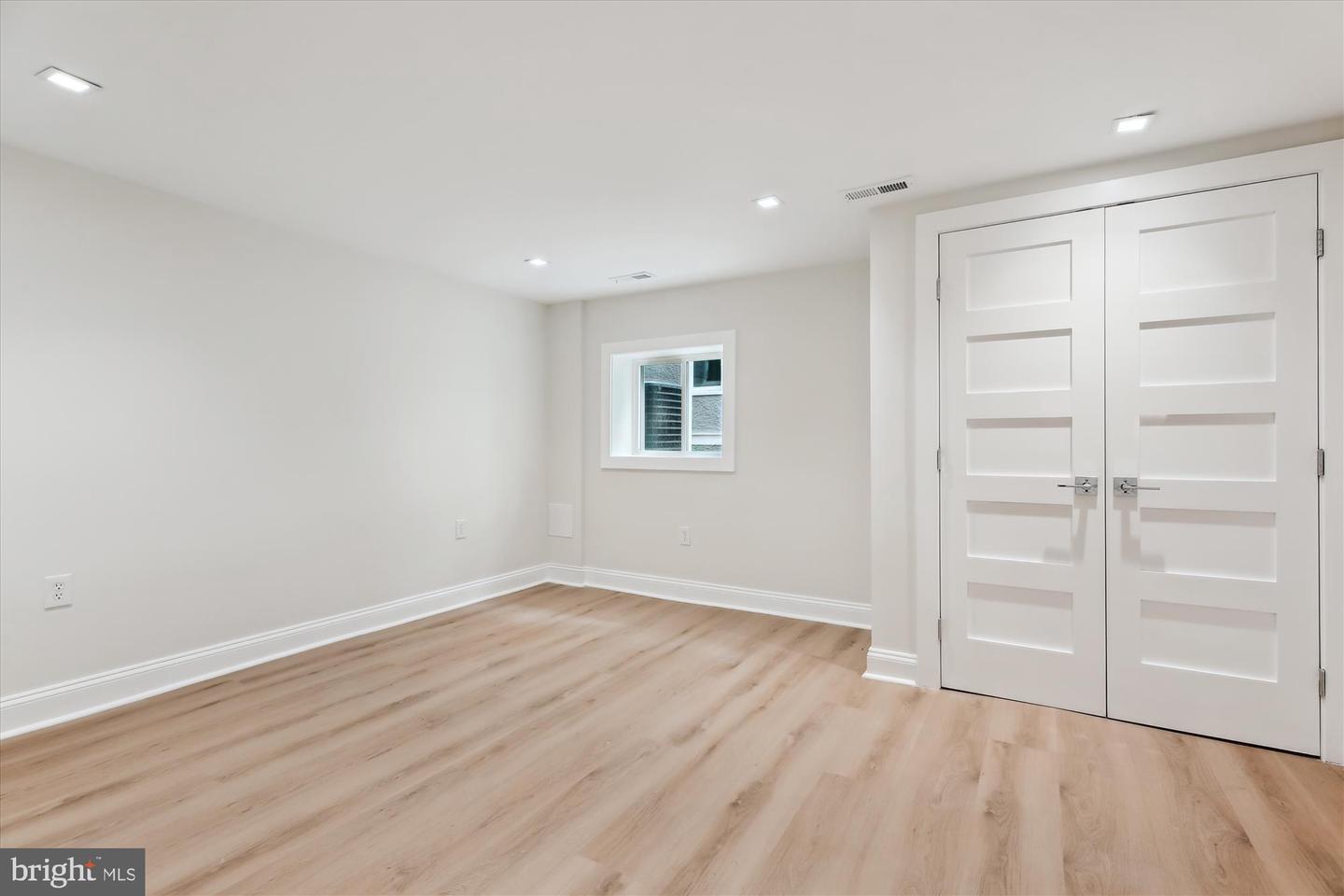 1317 GALLATIN ST NW, WASHINGTON, District Of Columbia 20011, 5 Bedrooms Bedrooms, ,4 BathroomsBathrooms,Residential,For sale,1317 GALLATIN ST NW,DCDC2199704 MLS # DCDC2199704