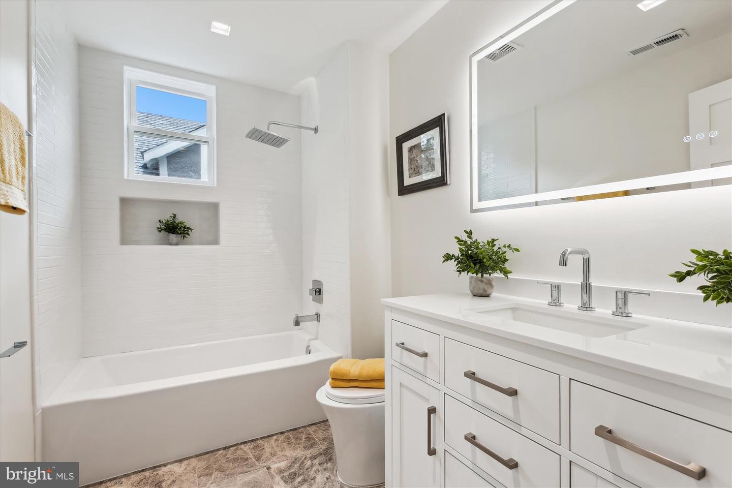 1317 GALLATIN ST NW, WASHINGTON, District Of Columbia 20011, 5 Bedrooms Bedrooms, ,4 BathroomsBathrooms,Residential,For sale,1317 GALLATIN ST NW,DCDC2199704 MLS # DCDC2199704
