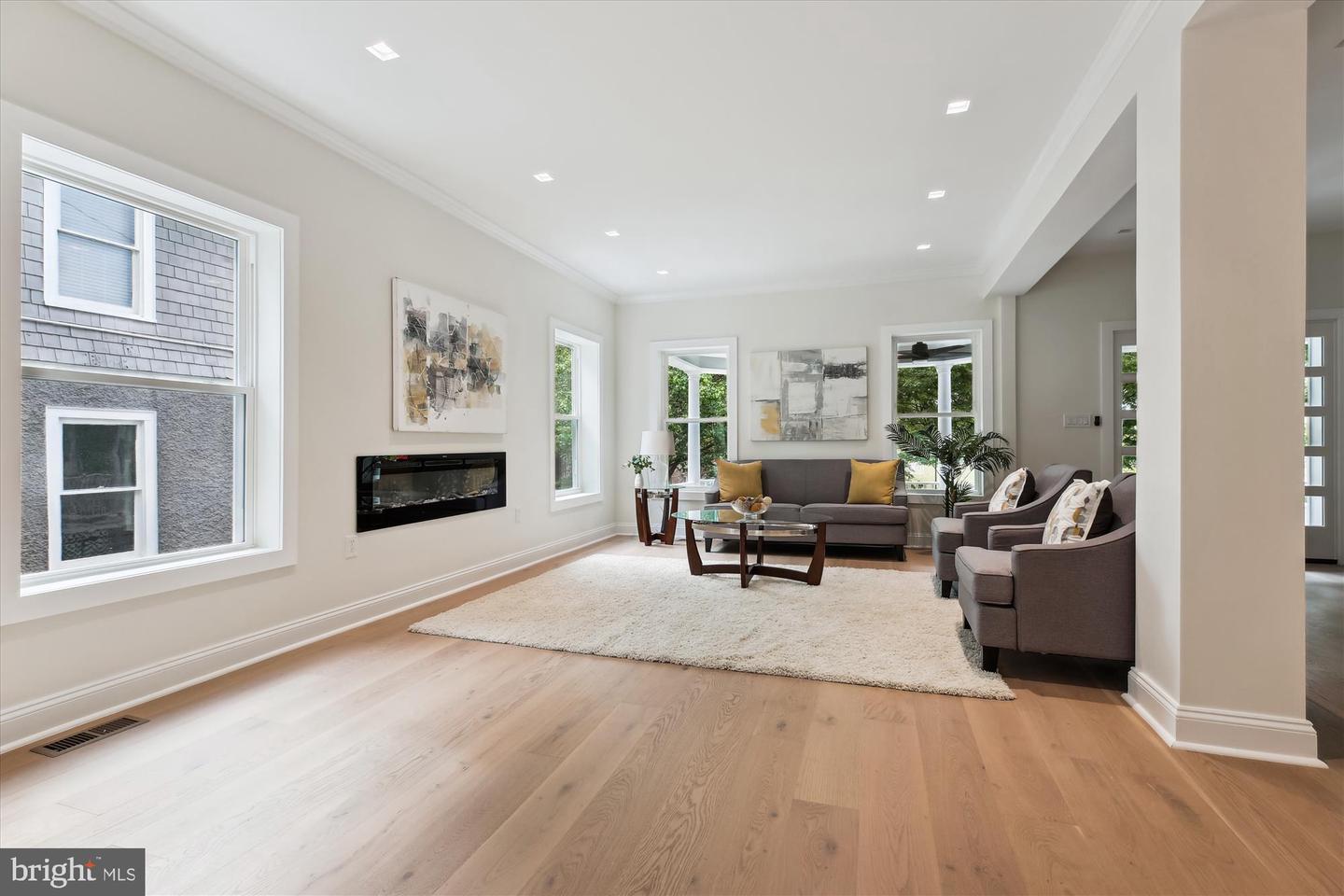 1317 GALLATIN ST NW, WASHINGTON, District Of Columbia 20011, 5 Bedrooms Bedrooms, ,4 BathroomsBathrooms,Residential,For sale,1317 GALLATIN ST NW,DCDC2199704 MLS # DCDC2199704
