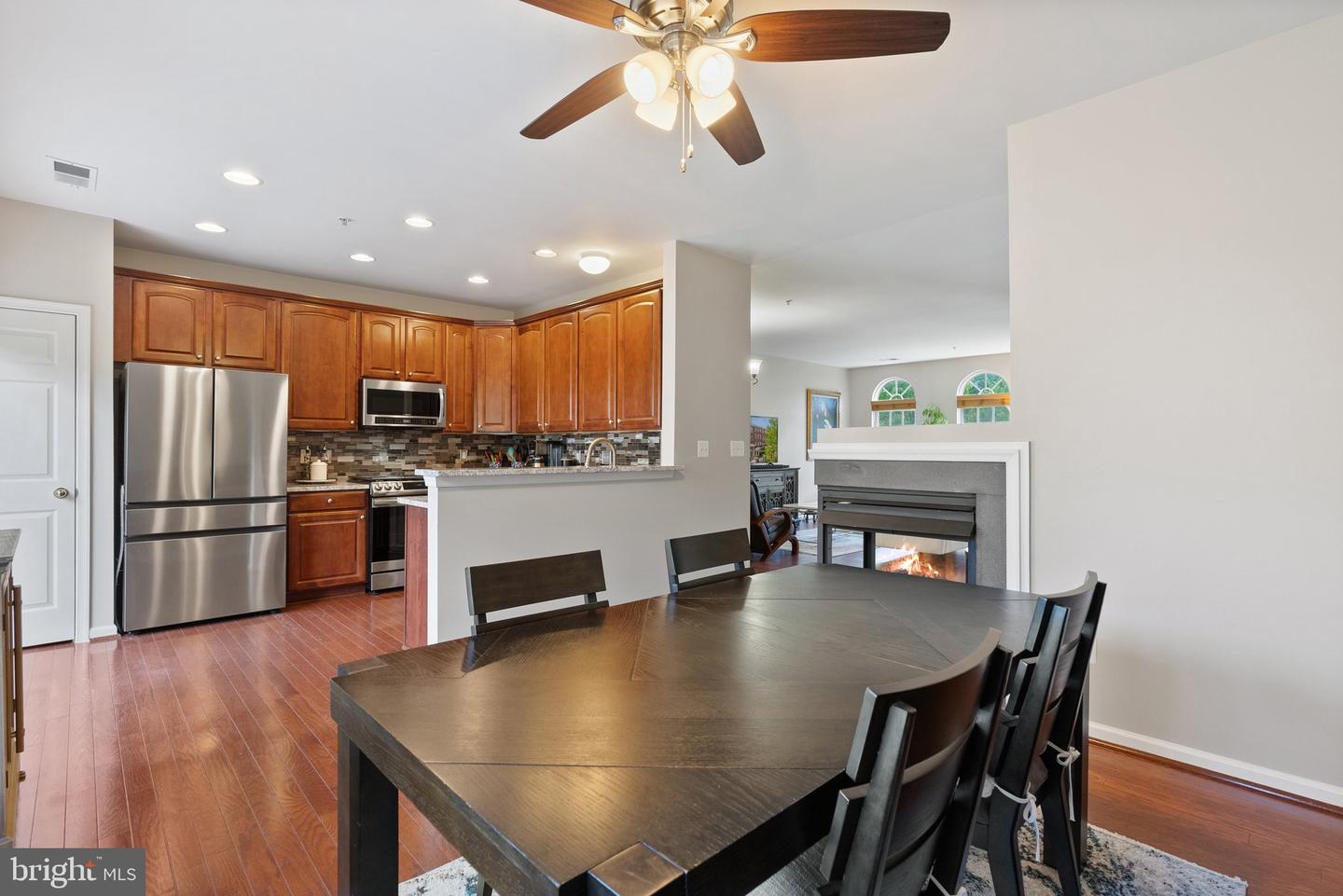 4463-B BEACON GROVE CIR #702B, FAIRFAX, Virginia 22033, 3 Bedrooms Bedrooms, ,2 BathroomsBathrooms,Residential,For sale,4463-B BEACON GROVE CIR #702B,VAFX2239558 MLS # VAFX2239558