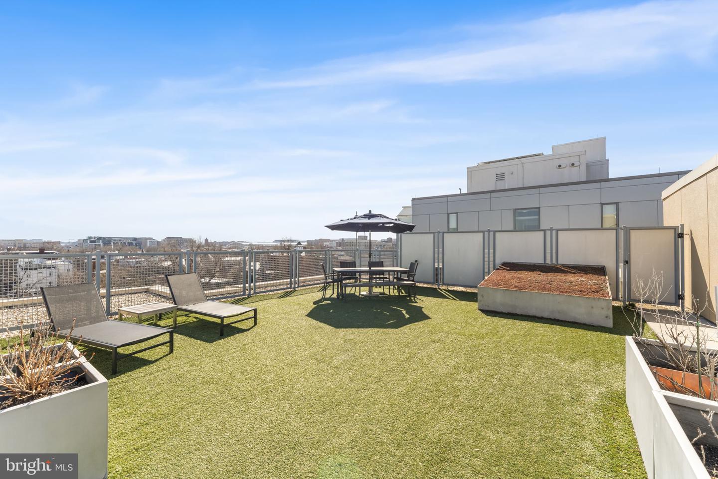 1529 14TH ST NW #309, WASHINGTON, District Of Columbia 20005, 1 Bedroom Bedrooms, ,1 BathroomBathrooms,Residential,For sale,1529 14TH ST NW #309,DCDC2199696 MLS # DCDC2199696