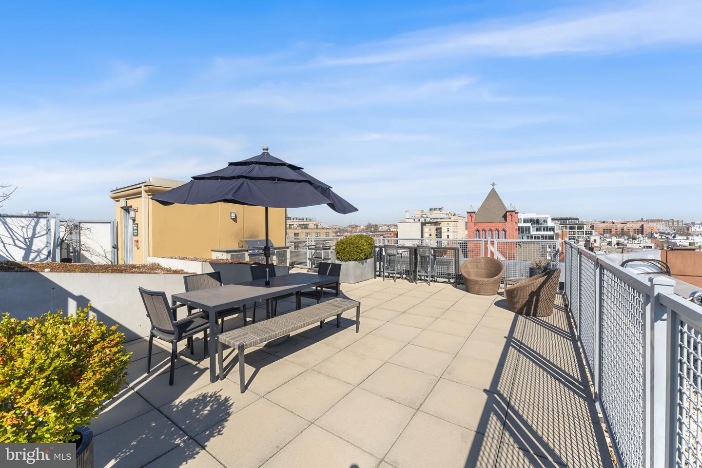 1529 14TH ST NW #309, WASHINGTON, District Of Columbia 20005, 1 Bedroom Bedrooms, ,1 BathroomBathrooms,Residential,For sale,1529 14TH ST NW #309,DCDC2199696 MLS # DCDC2199696