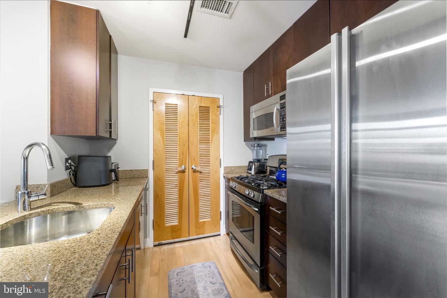 1529 14TH ST NW #309, WASHINGTON, District Of Columbia 20005, 1 Bedroom Bedrooms, ,1 BathroomBathrooms,Residential,For sale,1529 14TH ST NW #309,DCDC2199696 MLS # DCDC2199696