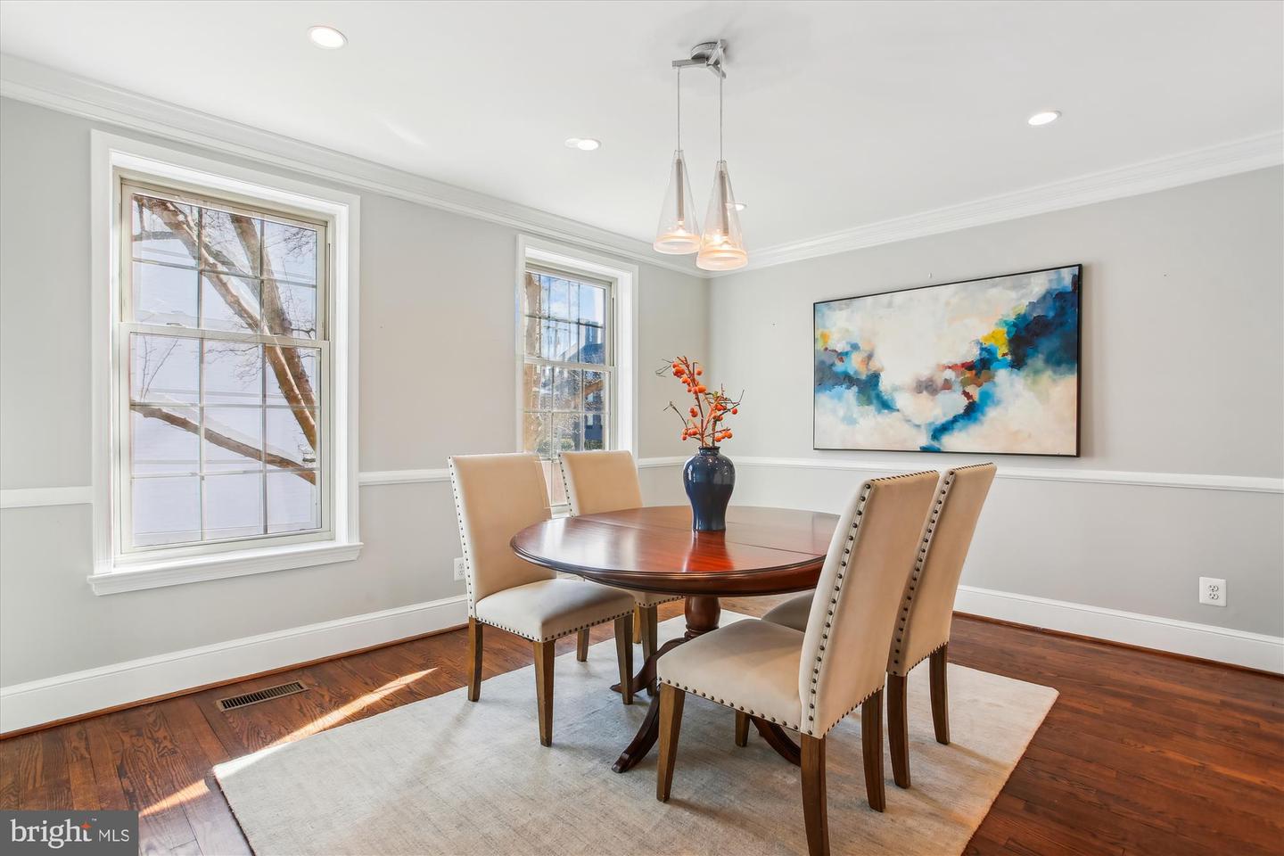 1162 N PITT ST, ALEXANDRIA, Virginia 22314, 2 Bedrooms Bedrooms, ,2 BathroomsBathrooms,Residential,For sale,1162 N PITT ST,VAAX2045152 MLS # VAAX2045152