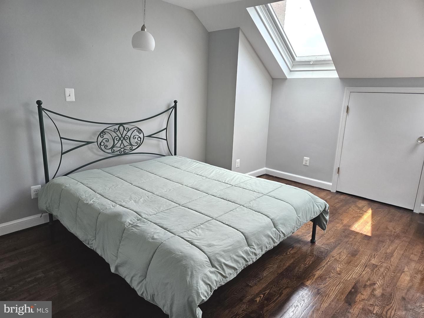 1162 N PITT ST, ALEXANDRIA, Virginia 22314, 2 Bedrooms Bedrooms, ,2 BathroomsBathrooms,Residential,For sale,1162 N PITT ST,VAAX2045152 MLS # VAAX2045152