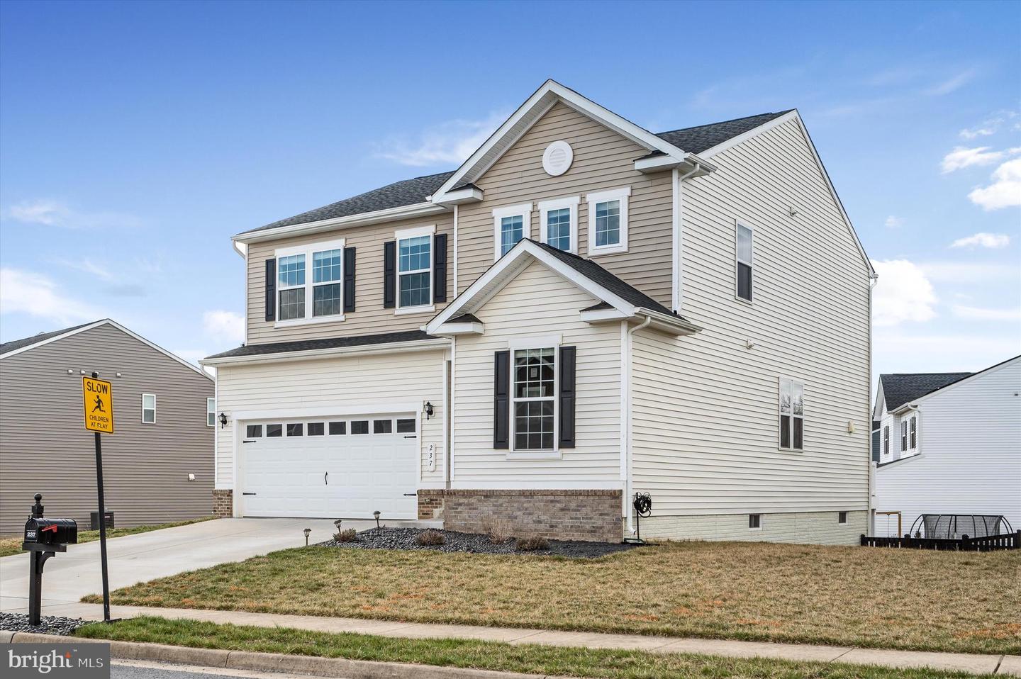 237 PLEASANT HILL DR, BOYCE, Virginia 22620, 4 Bedrooms Bedrooms, ,2 BathroomsBathrooms,Residential,For sale,237 PLEASANT HILL DR,VACL2003722 MLS # VACL2003722