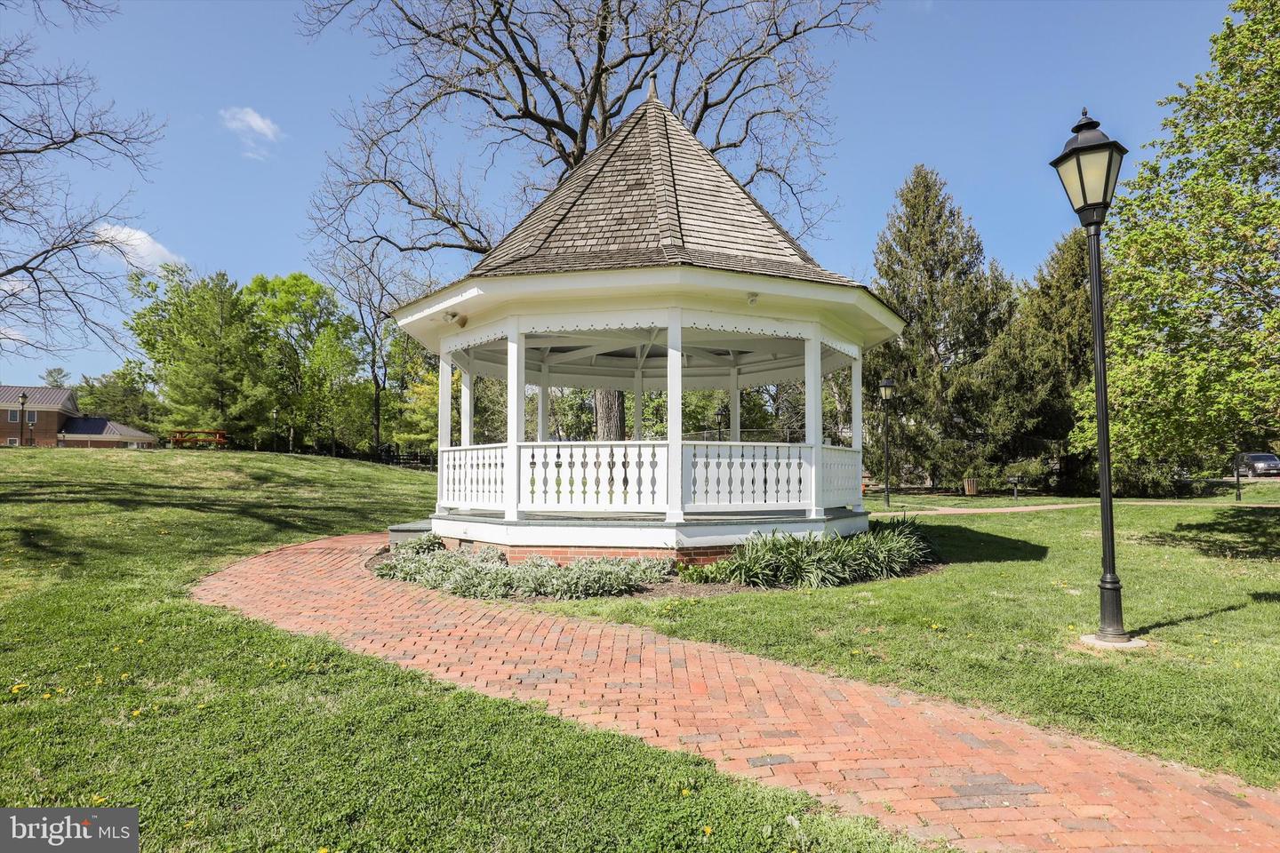 237 PLEASANT HILL DR, BOYCE, Virginia 22620, 4 Bedrooms Bedrooms, ,2 BathroomsBathrooms,Residential,For sale,237 PLEASANT HILL DR,VACL2003722 MLS # VACL2003722