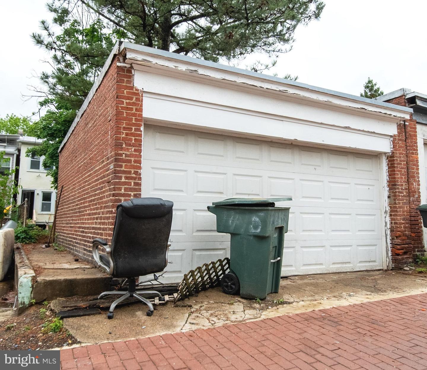 1415 ALLISON ST NW, WASHINGTON, District Of Columbia 20011, 4 Bedrooms Bedrooms, ,2 BathroomsBathrooms,Residential,For sale,1415 ALLISON ST NW,DCDC2199838 MLS # DCDC2199838