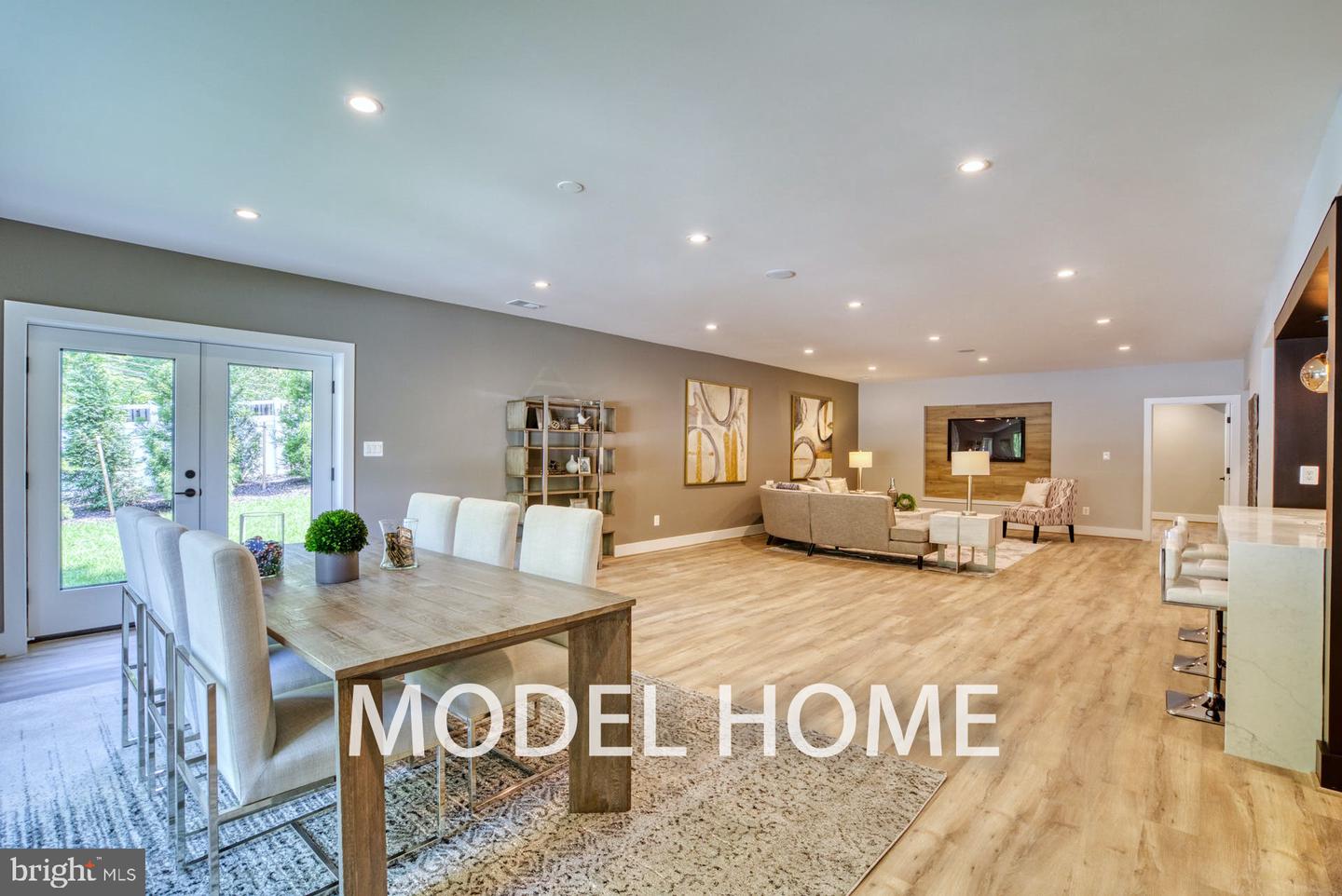 6928 GIRARD ST, MCLEAN, Virginia 22101, 7 Bedrooms Bedrooms, ,6 BathroomsBathrooms,Residential,For sale,6928 GIRARD ST,VAFX2239764 MLS # VAFX2239764