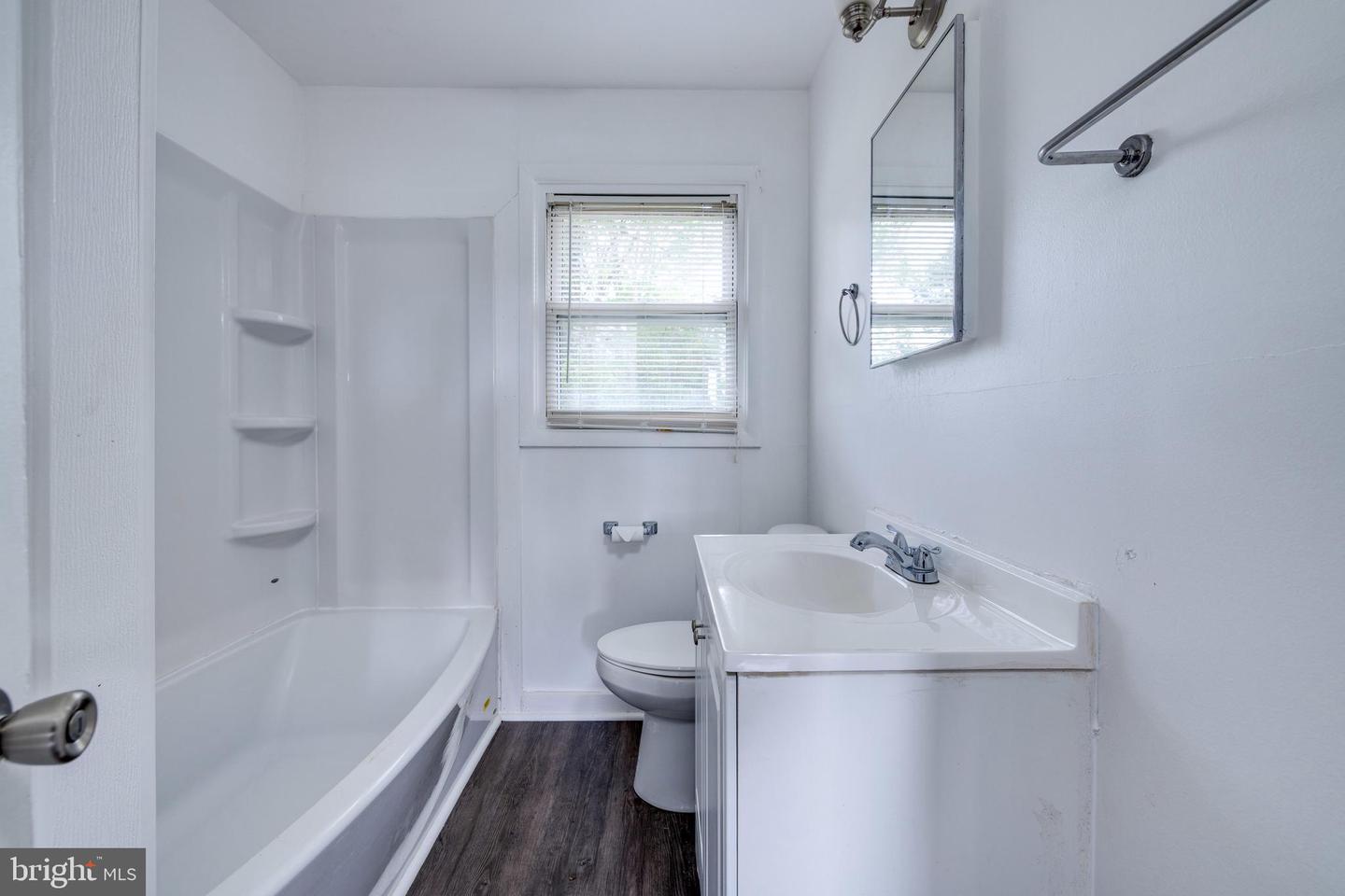 4 COTTAGE DR, LURAY, Virginia 22835, 2 Bedrooms Bedrooms, ,1 BathroomBathrooms,Residential,For sale,4 COTTAGE DR,VAPA2004884 MLS # VAPA2004884