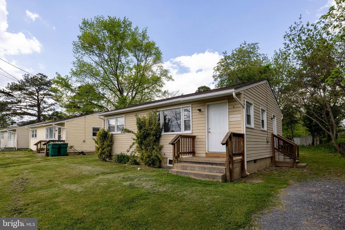 4 COTTAGE DR, LURAY, Virginia 22835, 2 Bedrooms Bedrooms, ,1 BathroomBathrooms,Residential,For sale,4 COTTAGE DR,VAPA2004884 MLS # VAPA2004884