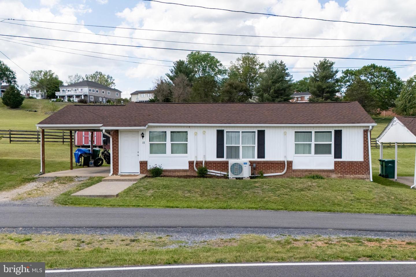 4 COTTAGE DR, LURAY, Virginia 22835, 2 Bedrooms Bedrooms, ,1 BathroomBathrooms,Residential,For sale,4 COTTAGE DR,VAPA2004884 MLS # VAPA2004884