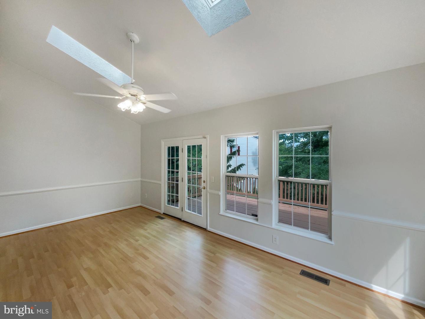 14272 GLADE SPRING DR, CENTREVILLE, Virginia 20121, 3 Bedrooms Bedrooms, ,2 BathroomsBathrooms,Residential,For sale,14272 GLADE SPRING DR,VAFX2239796 MLS # VAFX2239796