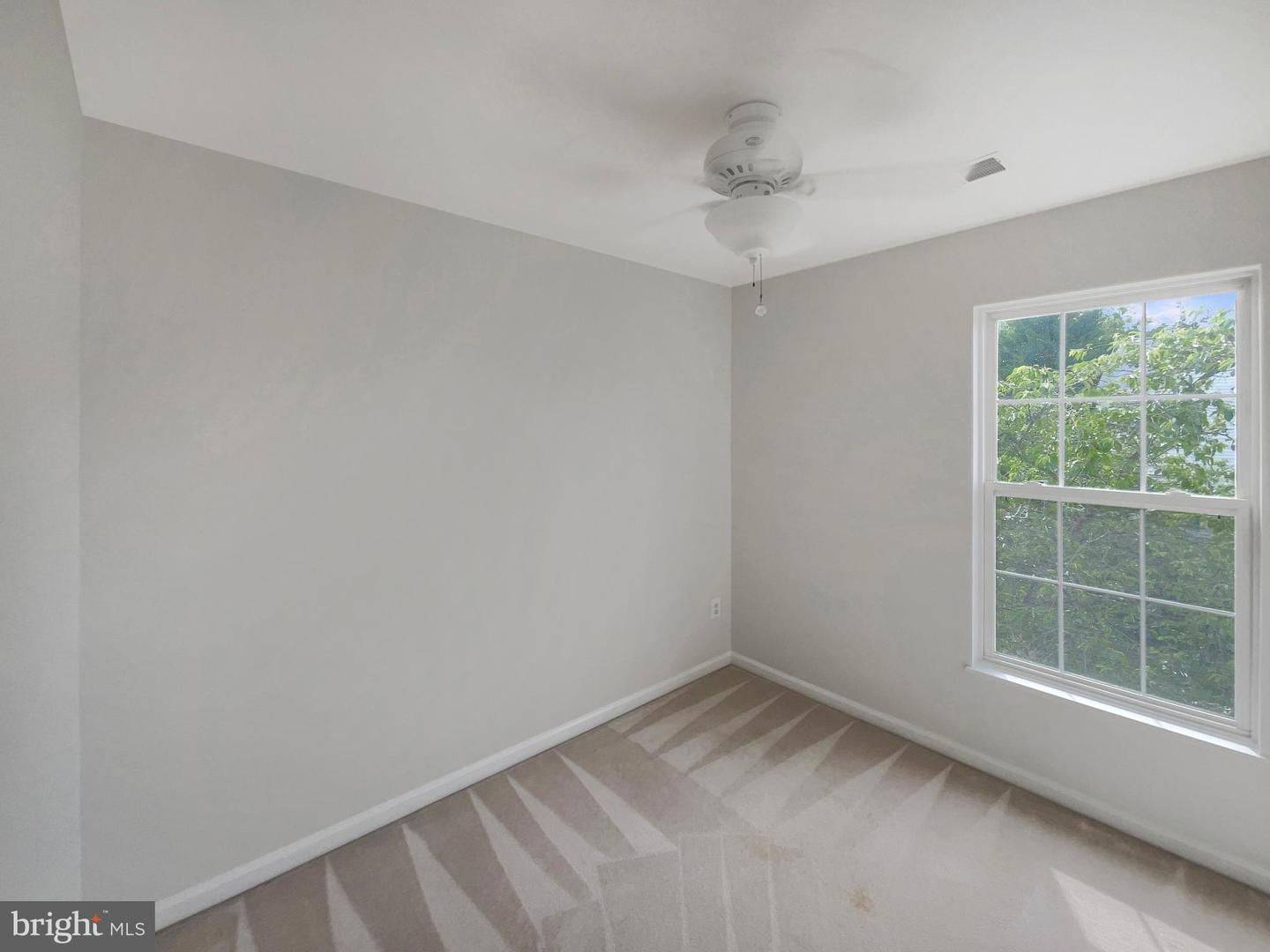 14272 GLADE SPRING DR, CENTREVILLE, Virginia 20121, 3 Bedrooms Bedrooms, ,2 BathroomsBathrooms,Residential,For sale,14272 GLADE SPRING DR,VAFX2239796 MLS # VAFX2239796