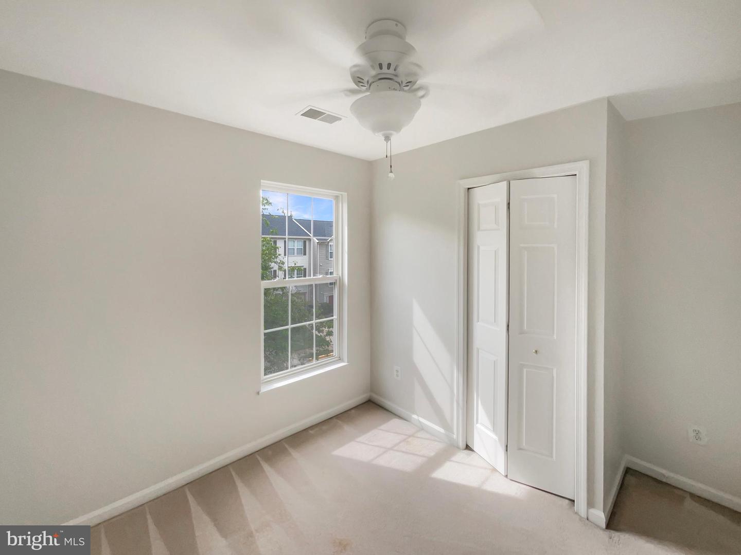 14272 GLADE SPRING DR, CENTREVILLE, Virginia 20121, 3 Bedrooms Bedrooms, ,2 BathroomsBathrooms,Residential,For sale,14272 GLADE SPRING DR,VAFX2239796 MLS # VAFX2239796