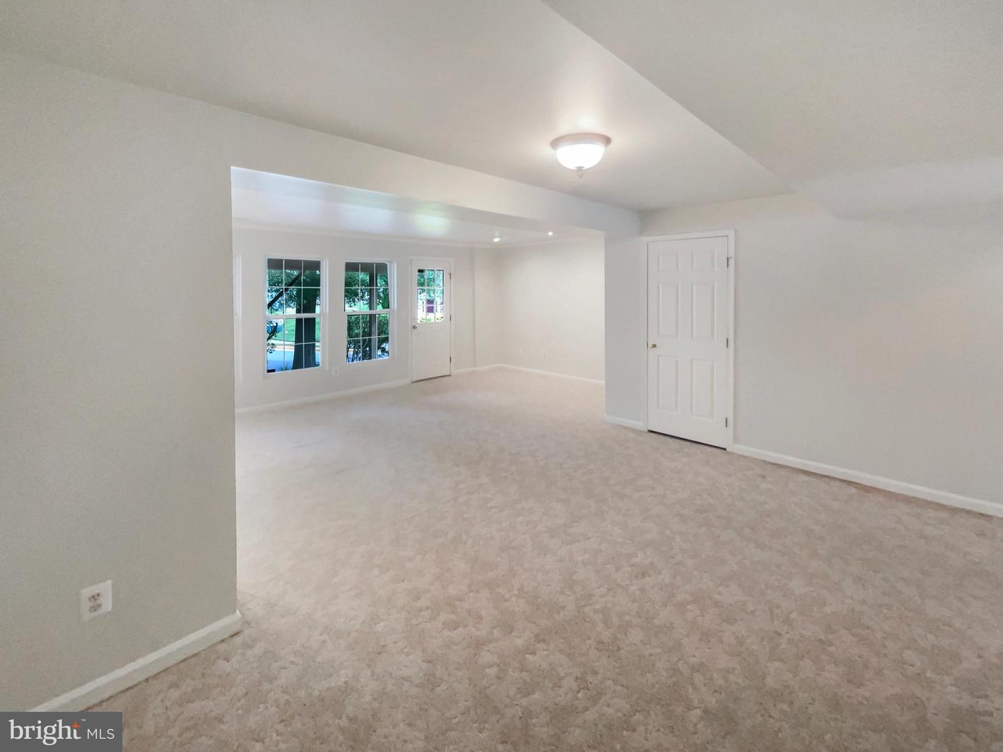 14272 GLADE SPRING DR, CENTREVILLE, Virginia 20121, 3 Bedrooms Bedrooms, ,2 BathroomsBathrooms,Residential,For sale,14272 GLADE SPRING DR,VAFX2239796 MLS # VAFX2239796