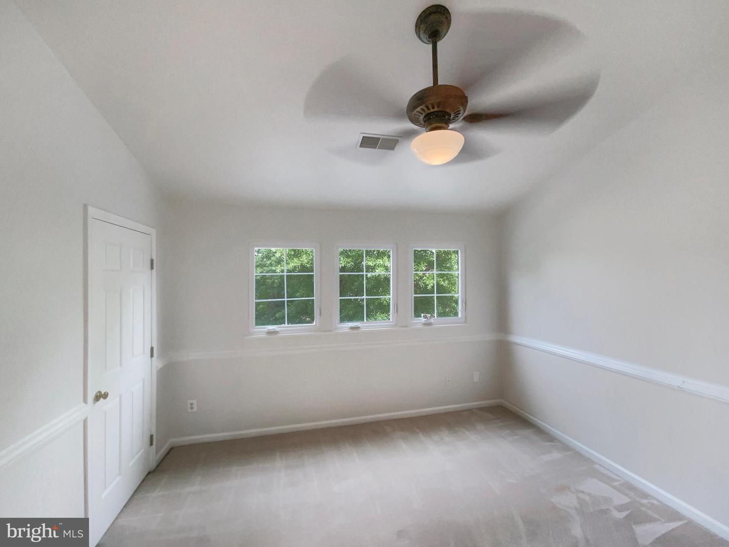 14272 GLADE SPRING DR, CENTREVILLE, Virginia 20121, 3 Bedrooms Bedrooms, ,2 BathroomsBathrooms,Residential,For sale,14272 GLADE SPRING DR,VAFX2239796 MLS # VAFX2239796