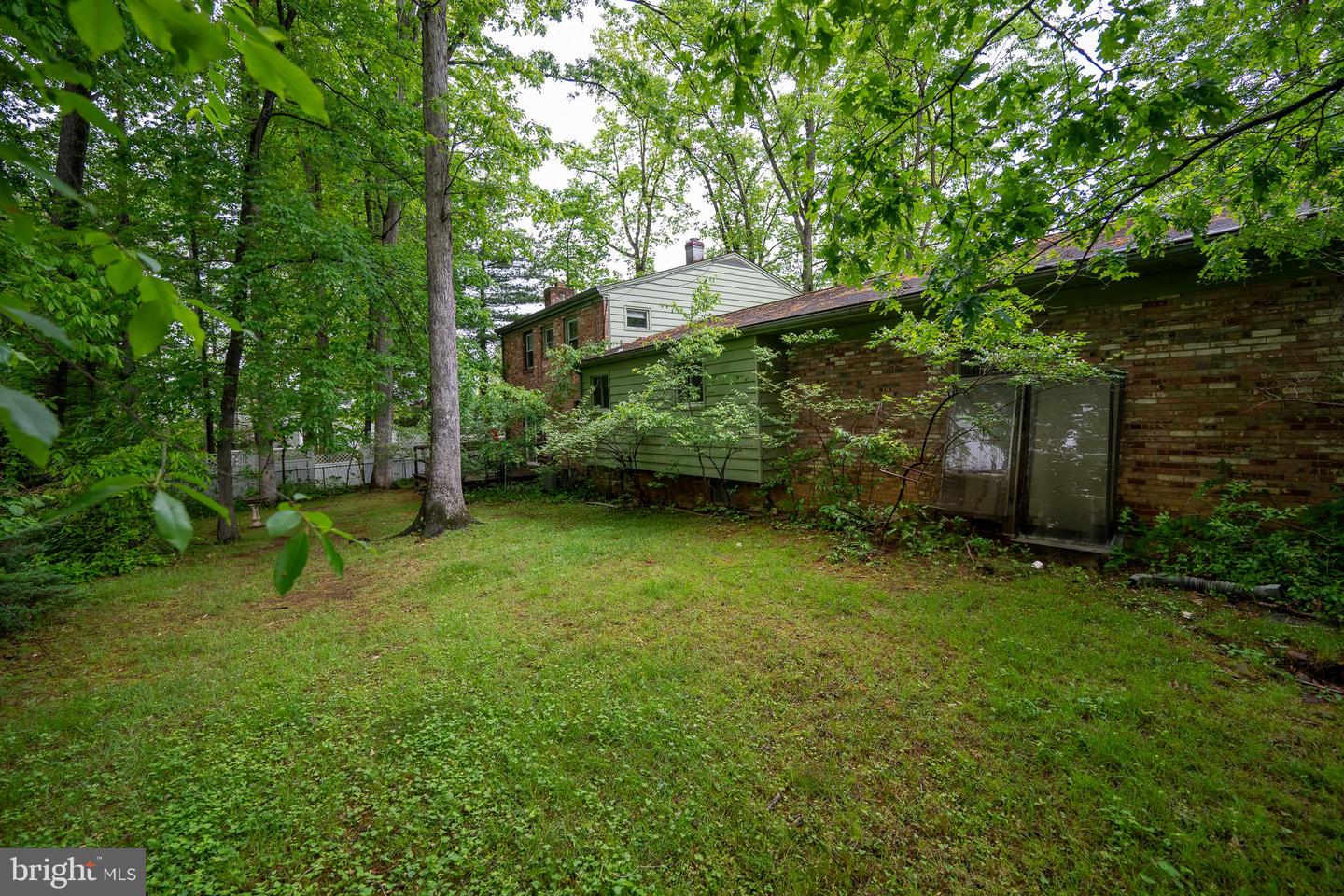 402 OLD COURTHOUSE RD NE, VIENNA, Virginia 22180, 5 Bedrooms Bedrooms, ,3 BathroomsBathrooms,Residential,For sale,402 OLD COURTHOUSE RD NE,VAFX2239804 MLS # VAFX2239804