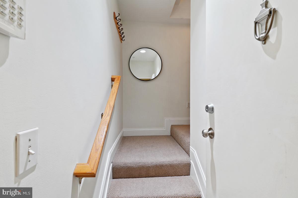 1832 SWANN ST NW #D, WASHINGTON, District Of Columbia 20009, 2 Bedrooms Bedrooms, ,2 BathroomsBathrooms,Residential,For sale,1832 SWANN ST NW #D,DCDC2199772 MLS # DCDC2199772