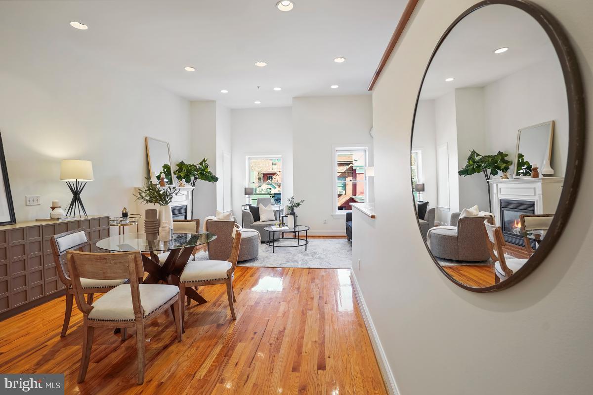 1832 SWANN ST NW #D, WASHINGTON, District Of Columbia 20009, 2 Bedrooms Bedrooms, ,2 BathroomsBathrooms,Residential,For sale,1832 SWANN ST NW #D,DCDC2199772 MLS # DCDC2199772