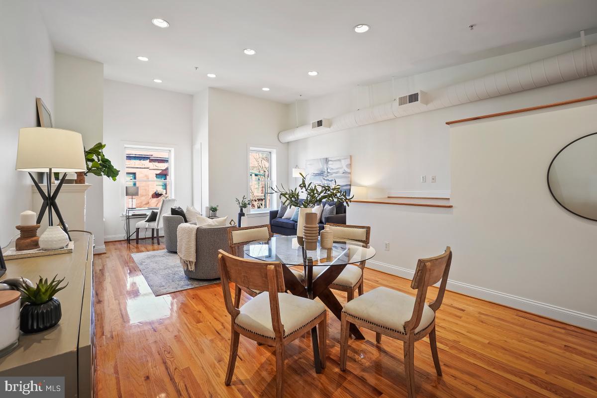 1832 SWANN ST NW #D, WASHINGTON, District Of Columbia 20009, 2 Bedrooms Bedrooms, ,2 BathroomsBathrooms,Residential,For sale,1832 SWANN ST NW #D,DCDC2199772 MLS # DCDC2199772