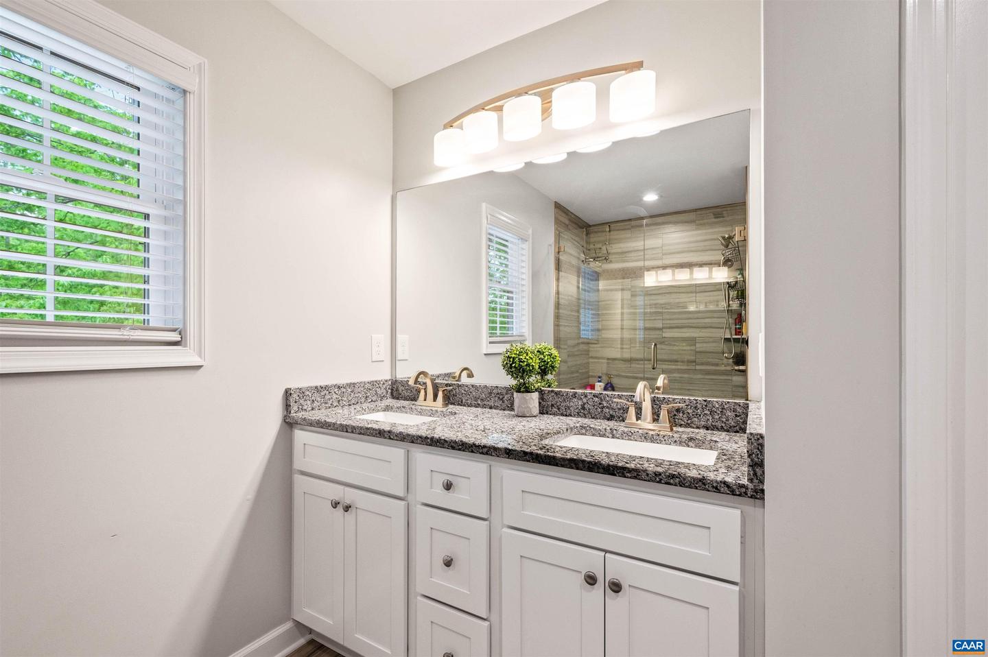 31 OAK GROVE RD, PALMYRA, Virginia 22963, 3 Bedrooms Bedrooms, ,2 BathroomsBathrooms,Residential,For sale,31 OAK GROVE RD,664275 MLS # 664275