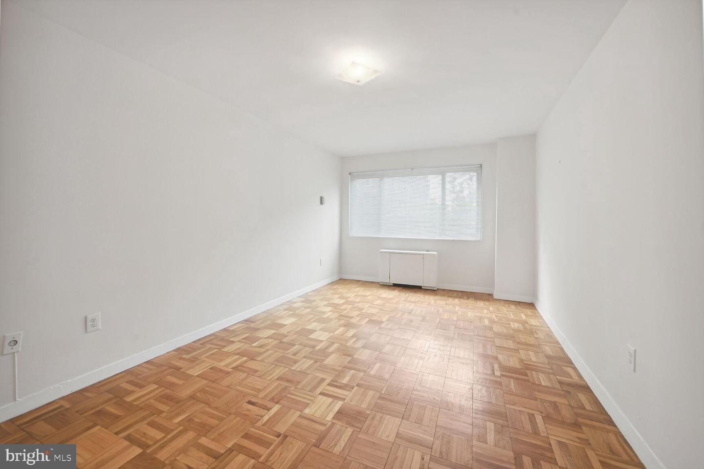 4600 CONNECTICUT AVE NW #309, WASHINGTON, District Of Columbia 20008, 2 Bedrooms Bedrooms, ,2 BathroomsBathrooms,Residential,For sale,4600 CONNECTICUT AVE NW #309,DCDC2199784 MLS # DCDC2199784
