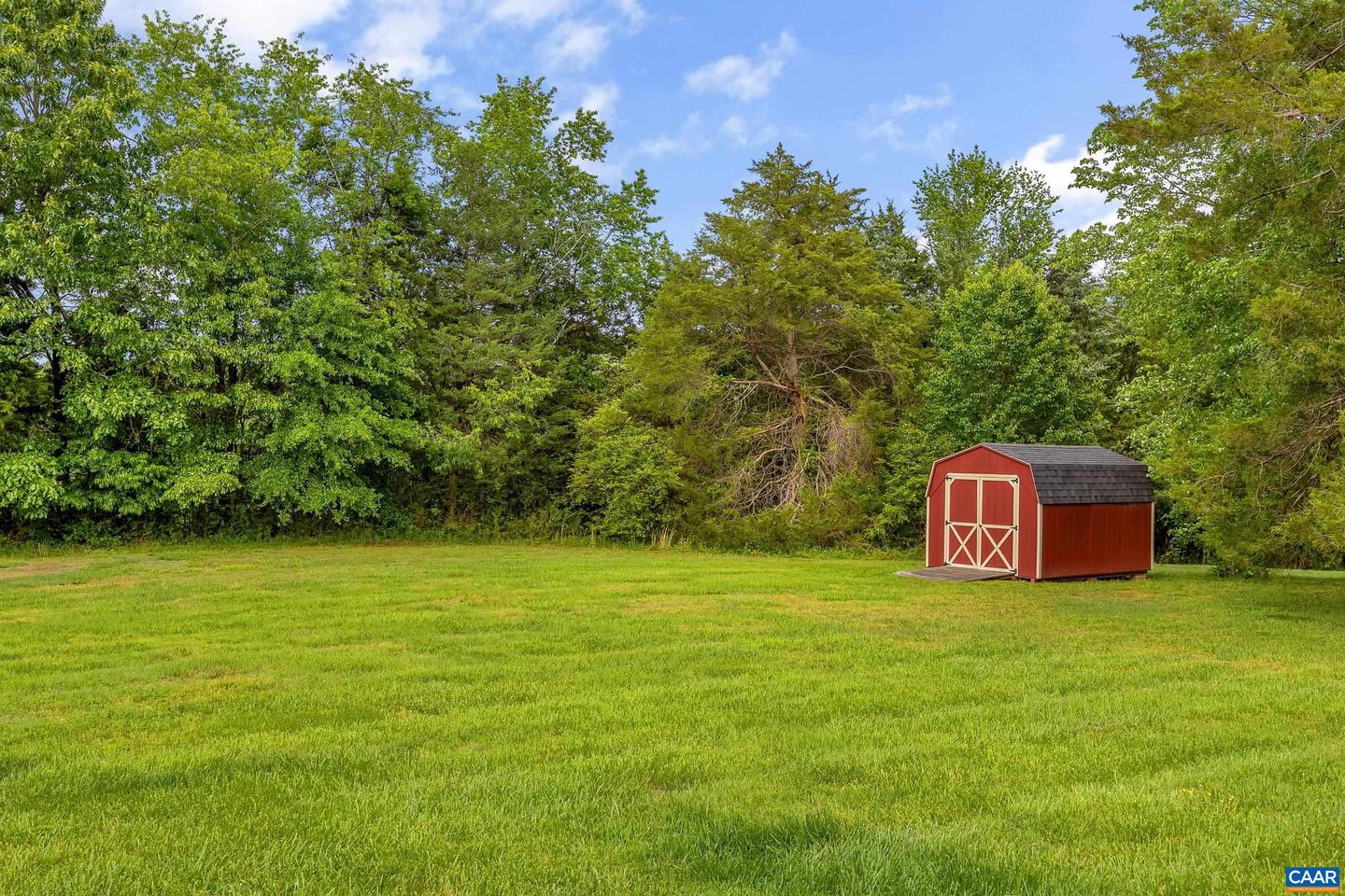 2876 W RIVER RD, GOOCHLAND, Virginia 23063, 2 Bedrooms Bedrooms, ,1 BathroomBathrooms,Residential,For sale,2876 W RIVER RD,664282 MLS # 664282