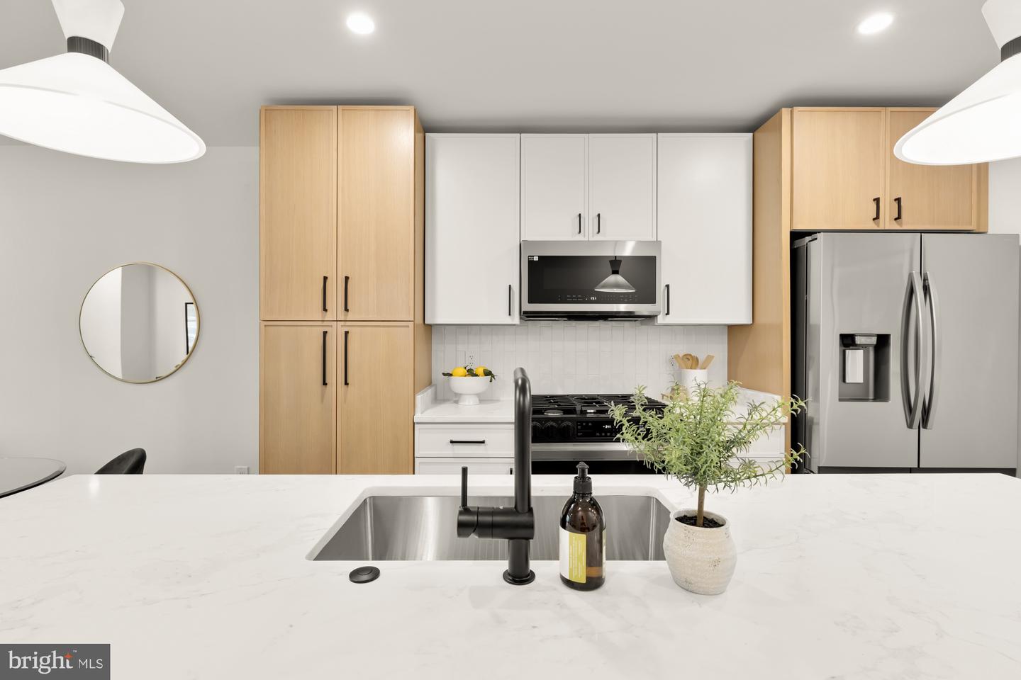 1325 ORREN ST NE #1, WASHINGTON, District Of Columbia 20002, 3 Bedrooms Bedrooms, ,3 BathroomsBathrooms,Residential,For sale,1325 ORREN ST NE #1,DCDC2199774 MLS # DCDC2199774