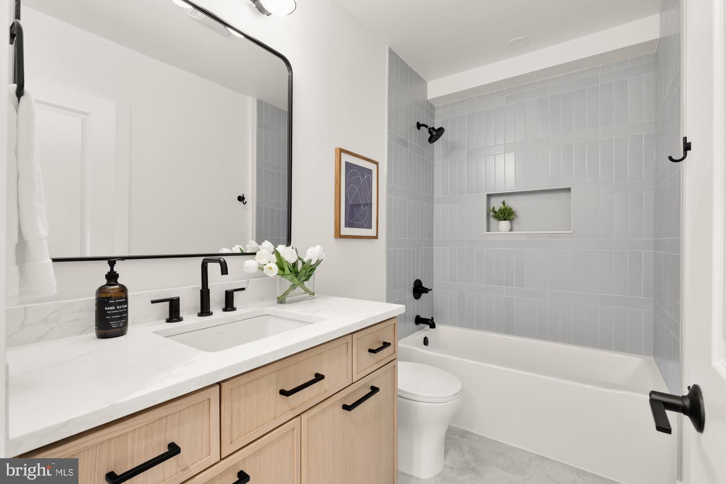 1325 ORREN ST NE #1, WASHINGTON, District Of Columbia 20002, 3 Bedrooms Bedrooms, ,3 BathroomsBathrooms,Residential,For sale,1325 ORREN ST NE #1,DCDC2199774 MLS # DCDC2199774