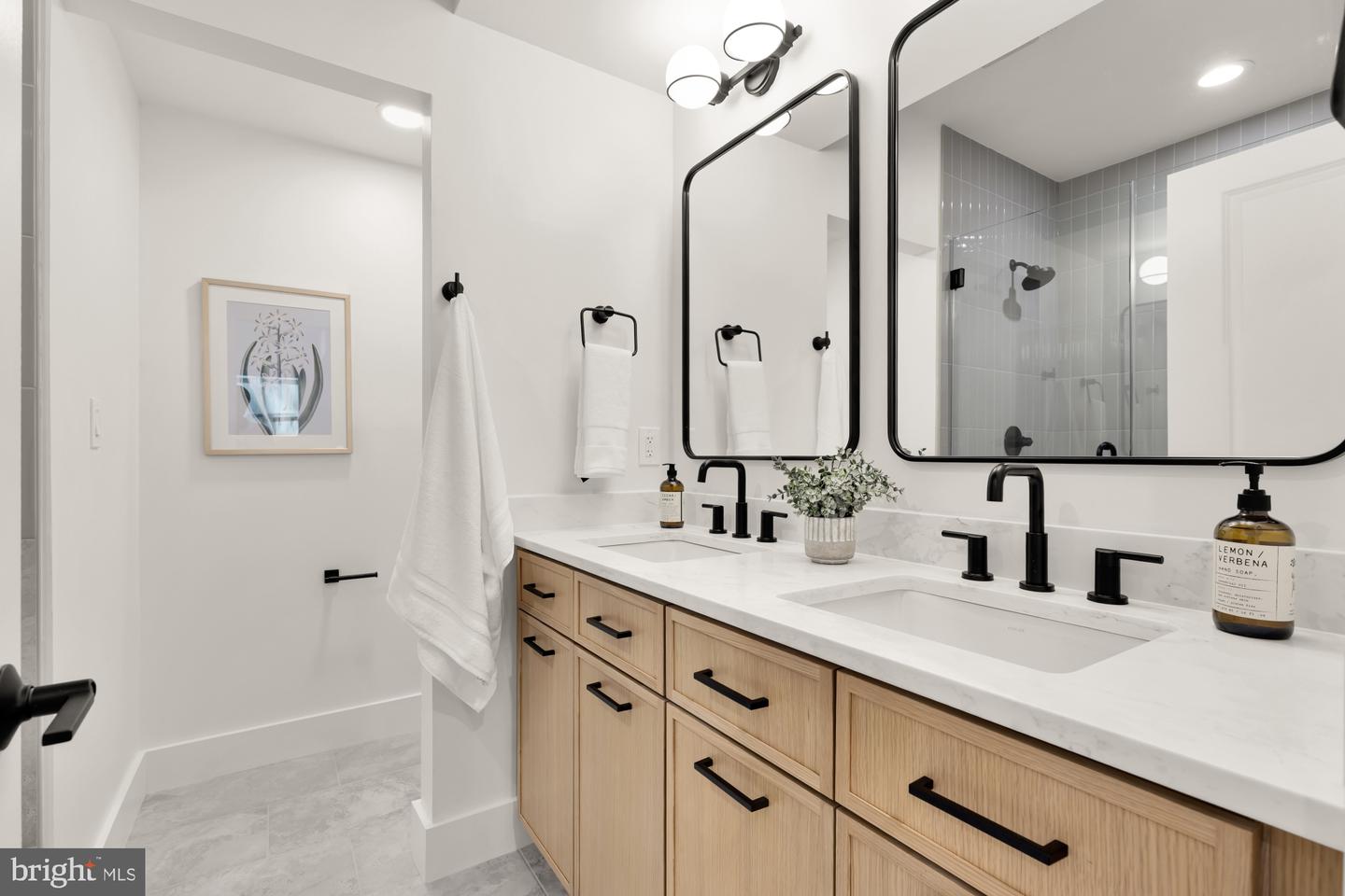 1325 ORREN ST NE #1, WASHINGTON, District Of Columbia 20002, 3 Bedrooms Bedrooms, ,3 BathroomsBathrooms,Residential,For sale,1325 ORREN ST NE #1,DCDC2199774 MLS # DCDC2199774