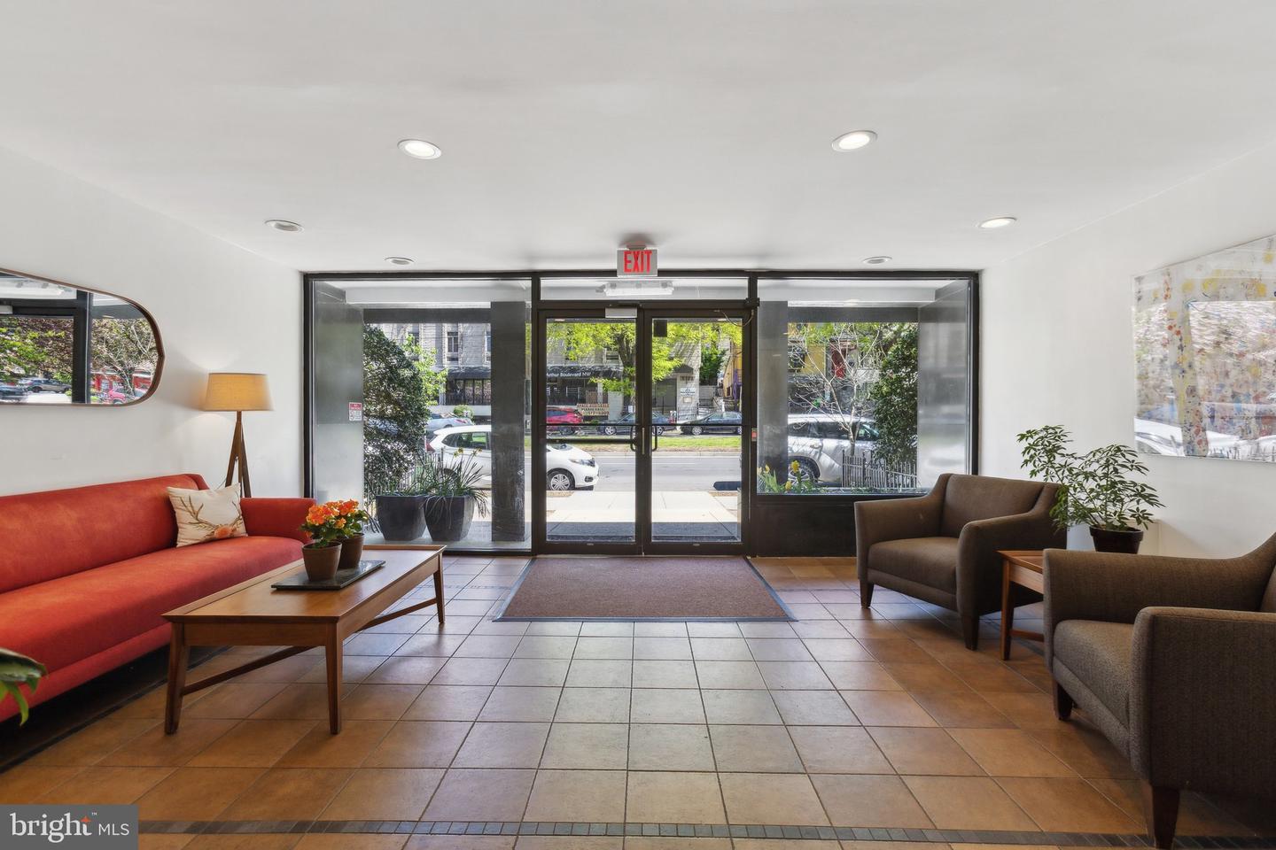 5112 MACARTHUR BLVD NW #104, WASHINGTON, District Of Columbia 20016, ,1 BathroomBathrooms,Residential,For sale,5112 MACARTHUR BLVD NW #104,DCDC2199776 MLS # DCDC2199776