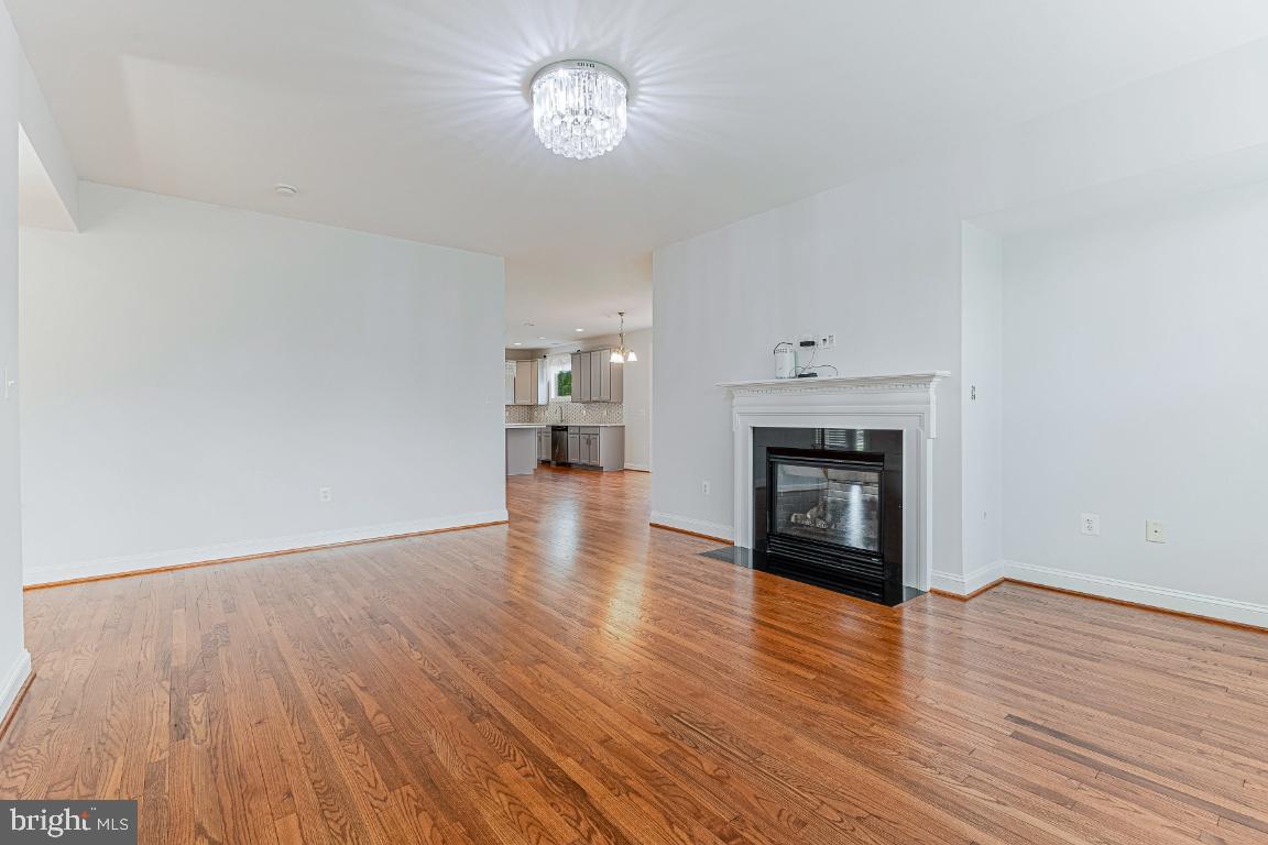 2166 PORT POTOMAC AVE, WOODBRIDGE, Virginia 22191, 5 Bedrooms Bedrooms, ,3 BathroomsBathrooms,Residential,For sale,2166 PORT POTOMAC AVE,VAPW2094316 MLS # VAPW2094316