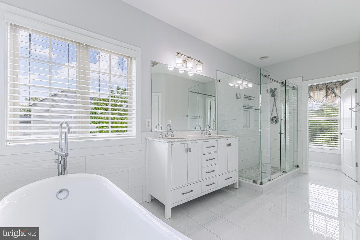 2166 PORT POTOMAC AVE, WOODBRIDGE, Virginia 22191, 5 Bedrooms Bedrooms, ,3 BathroomsBathrooms,Residential,For sale,2166 PORT POTOMAC AVE,VAPW2094316 MLS # VAPW2094316