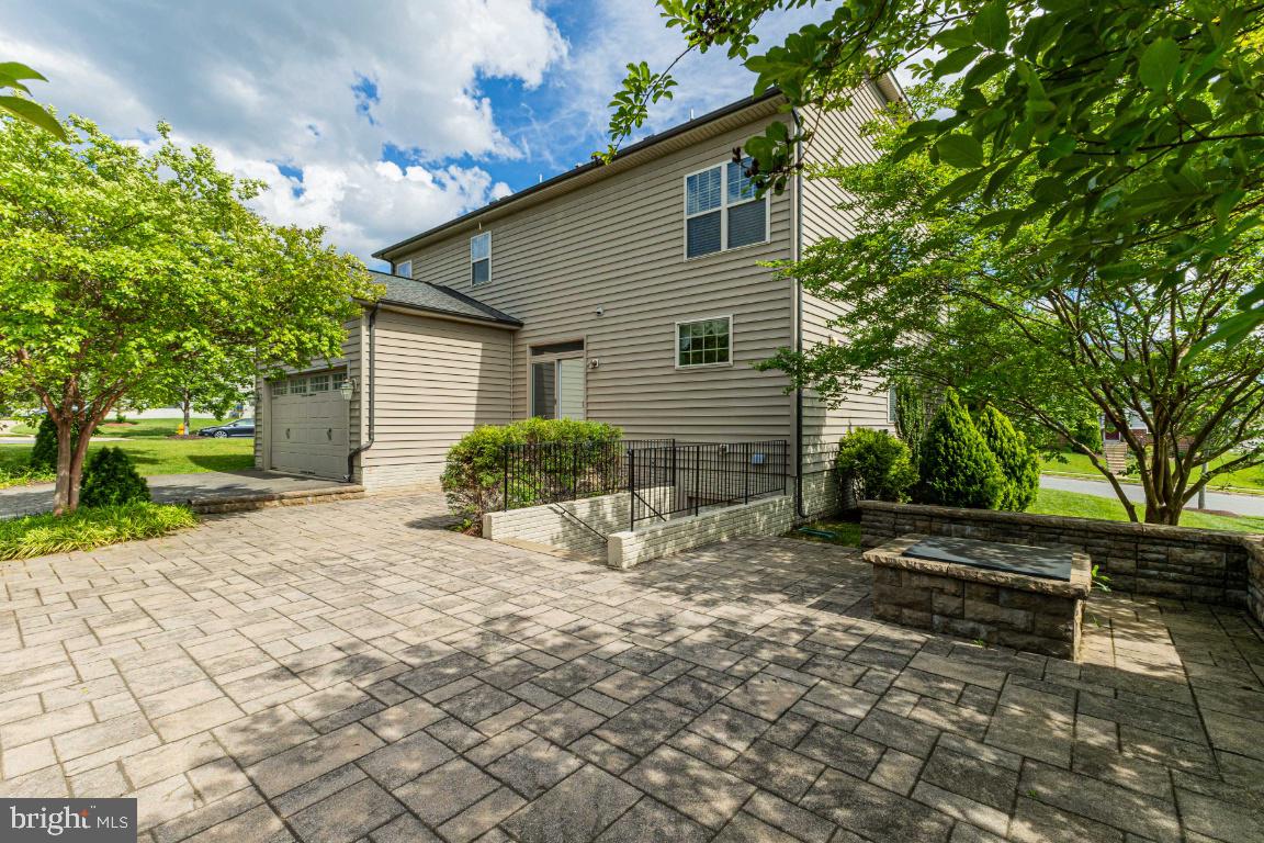 2166 PORT POTOMAC AVE, WOODBRIDGE, Virginia 22191, 5 Bedrooms Bedrooms, ,3 BathroomsBathrooms,Residential,For sale,2166 PORT POTOMAC AVE,VAPW2094316 MLS # VAPW2094316