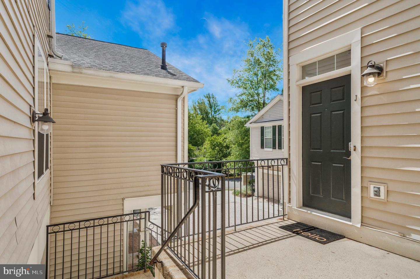 11402-J GATE HILL PL #57, RESTON, Virginia 20194, 2 Bedrooms Bedrooms, ,2 BathroomsBathrooms,Residential,For sale,11402-J GATE HILL PL #57,VAFX2239710 MLS # VAFX2239710