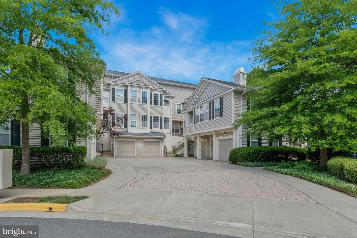 11402-J GATE HILL PL #57, RESTON, Virginia 20194, 2 Bedrooms Bedrooms, ,2 BathroomsBathrooms,Residential,For sale,11402-J GATE HILL PL #57,VAFX2239710 MLS # VAFX2239710