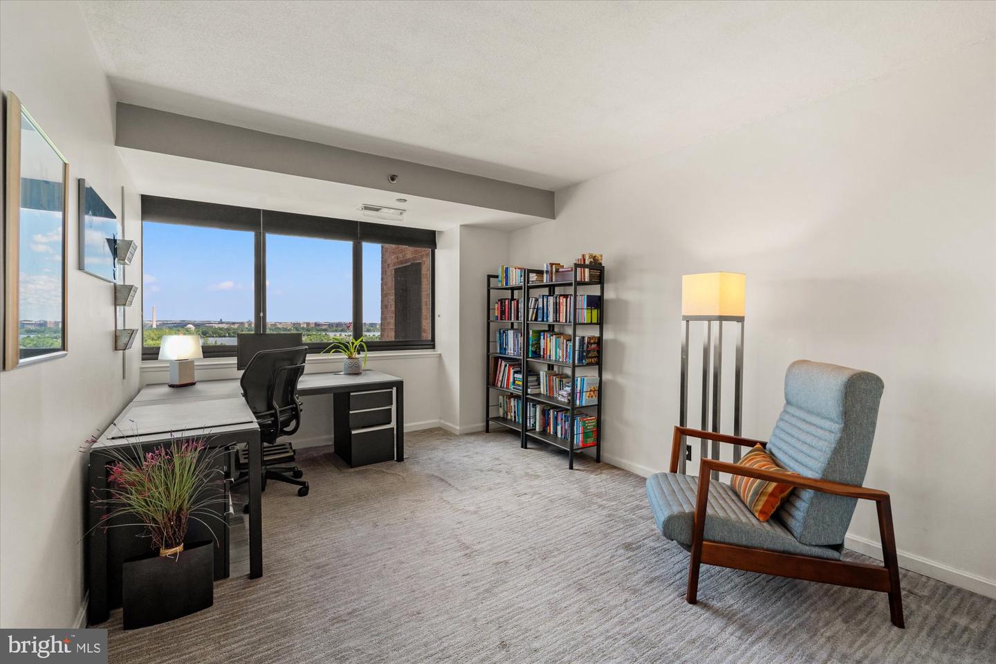 1805 CRYSTAL DR #1011S, ARLINGTON, Virginia 22202, 2 Bedrooms Bedrooms, ,2 BathroomsBathrooms,Residential,For sale,1805 CRYSTAL DR #1011S,VAAR2057286 MLS # VAAR2057286