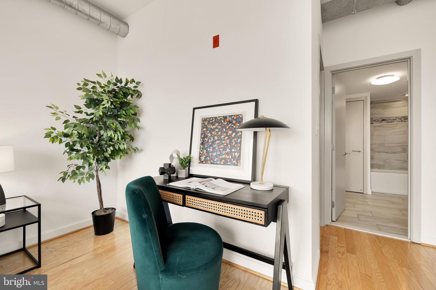 1390 V ST NW #413, WASHINGTON, District Of Columbia 20009, 1 Bedroom Bedrooms, ,1 BathroomBathrooms,Residential,For sale,1390 V ST NW #413,DCDC2199890 MLS # DCDC2199890