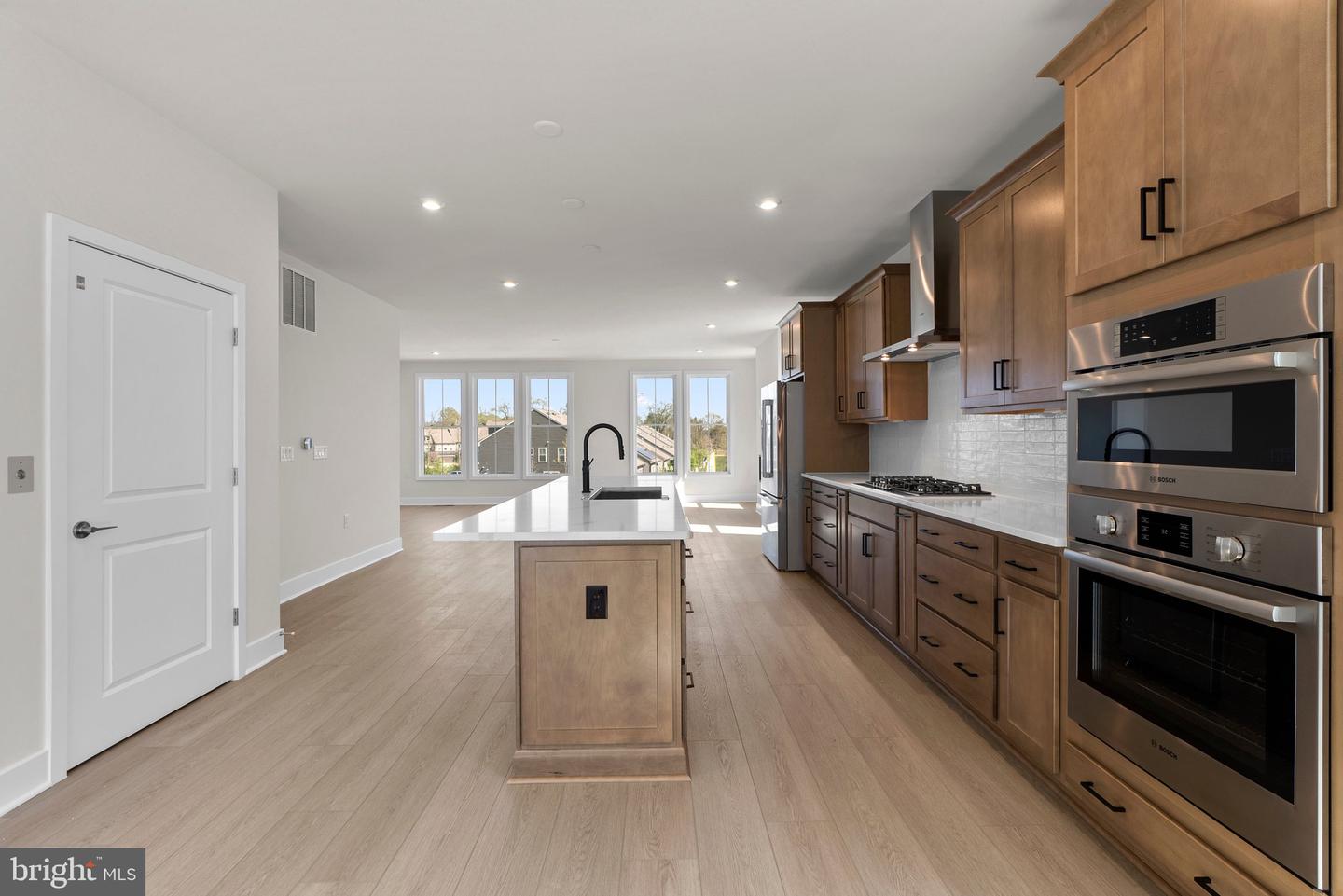 44506 LOWESTOFT SQ, ASHBURN, Virginia 20147, 3 Bedrooms Bedrooms, ,2 BathroomsBathrooms,Residential,For sale,44506 LOWESTOFT SQ,VALO2096036 MLS # VALO2096036