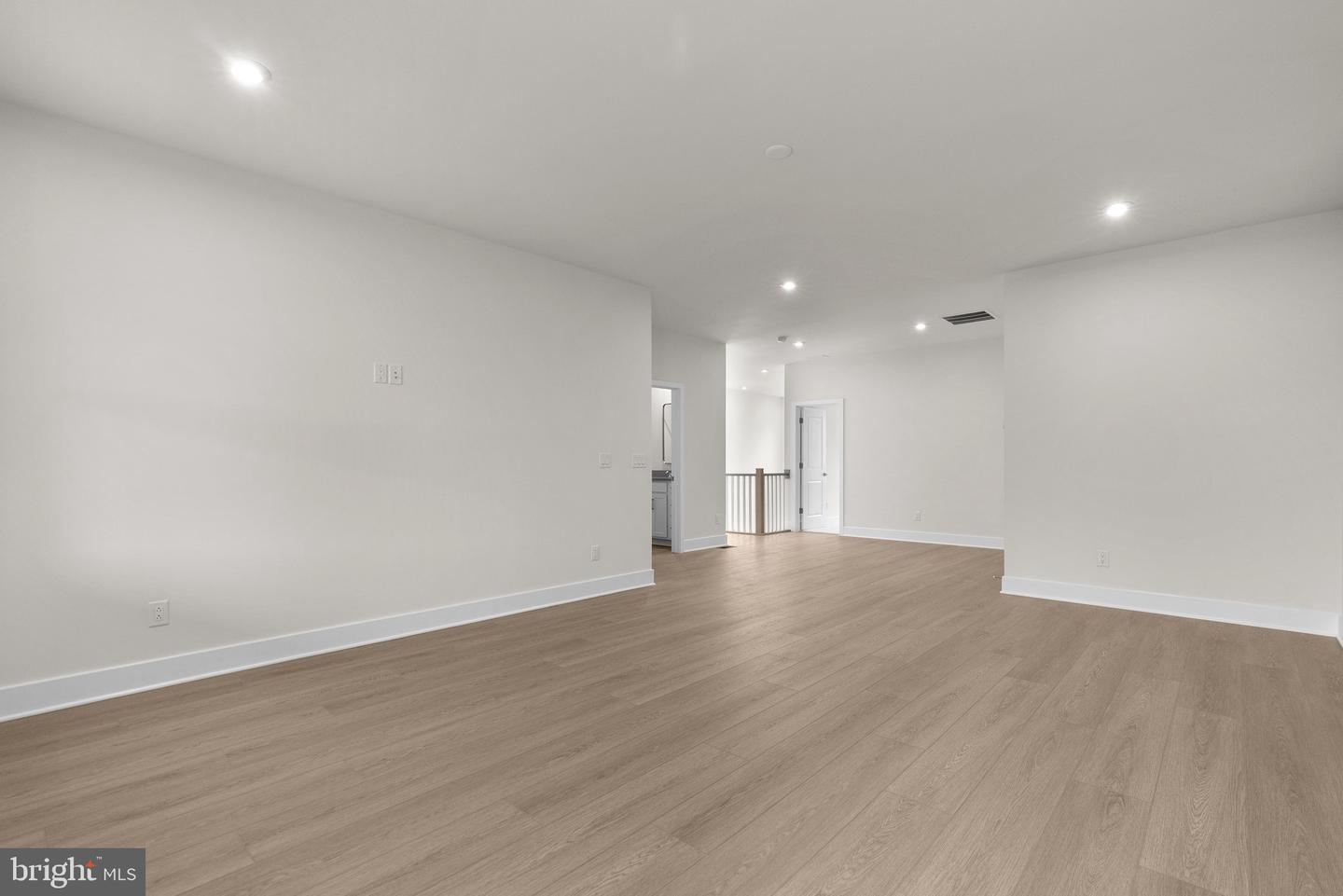 44490 COALPORT TER, ASHBURN, Virginia 20147, 4 Bedrooms Bedrooms, ,3 BathroomsBathrooms,Residential,For sale,44490 COALPORT TER,VALO2096038 MLS # VALO2096038