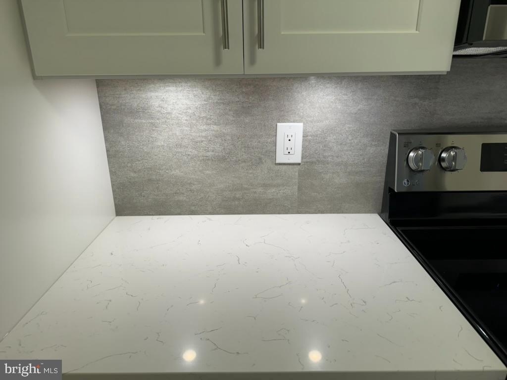 1800 OLD MEADOW RD #609, MCLEAN, Virginia 22102, 1 Bedroom Bedrooms, ,1 BathroomBathrooms,Residential,For sale,1800 OLD MEADOW RD #609,VAFX2196194 MLS # VAFX2196194