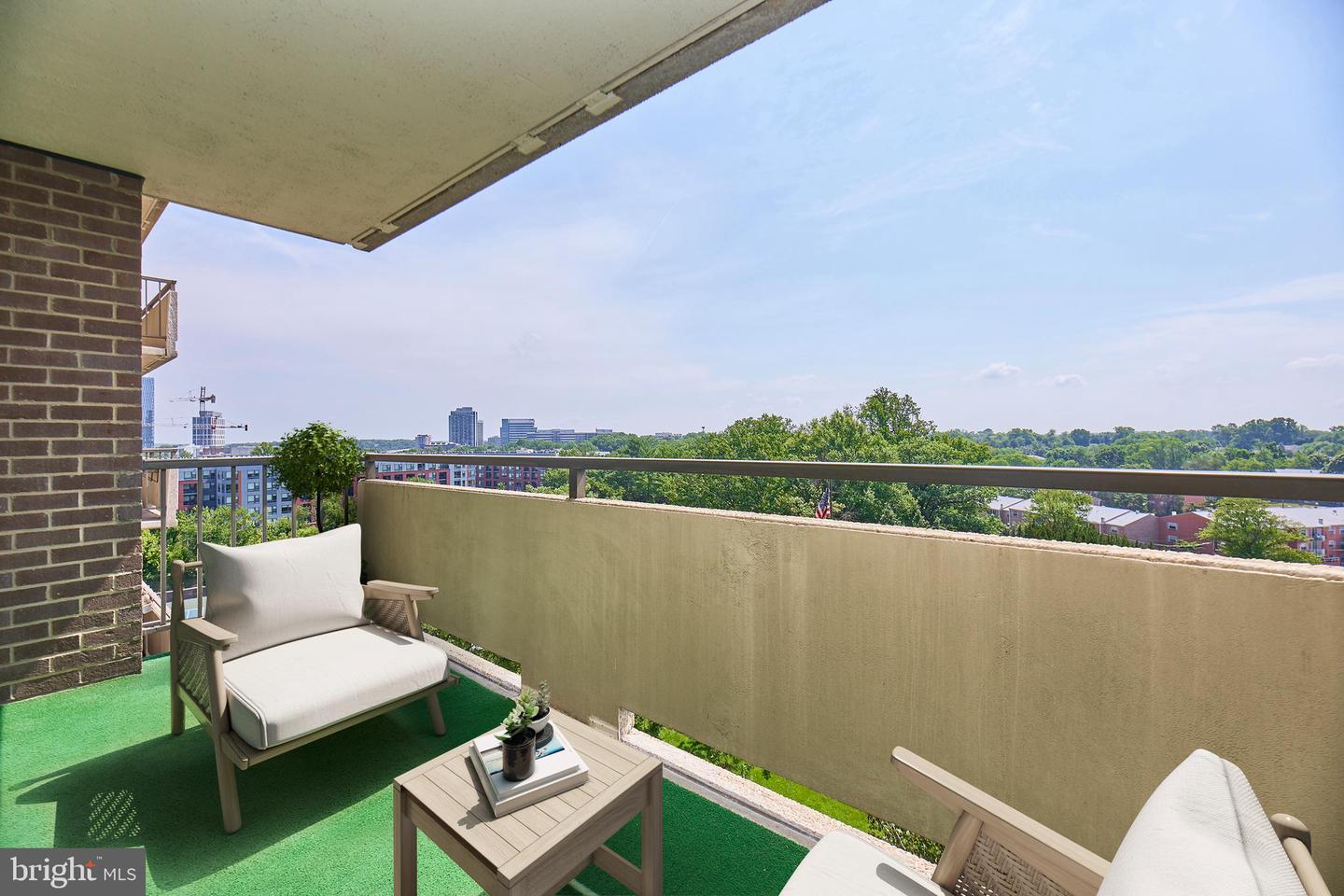 1800 OLD MEADOW RD #609, MCLEAN, Virginia 22102, 1 Bedroom Bedrooms, ,1 BathroomBathrooms,Residential,For sale,1800 OLD MEADOW RD #609,VAFX2196194 MLS # VAFX2196194