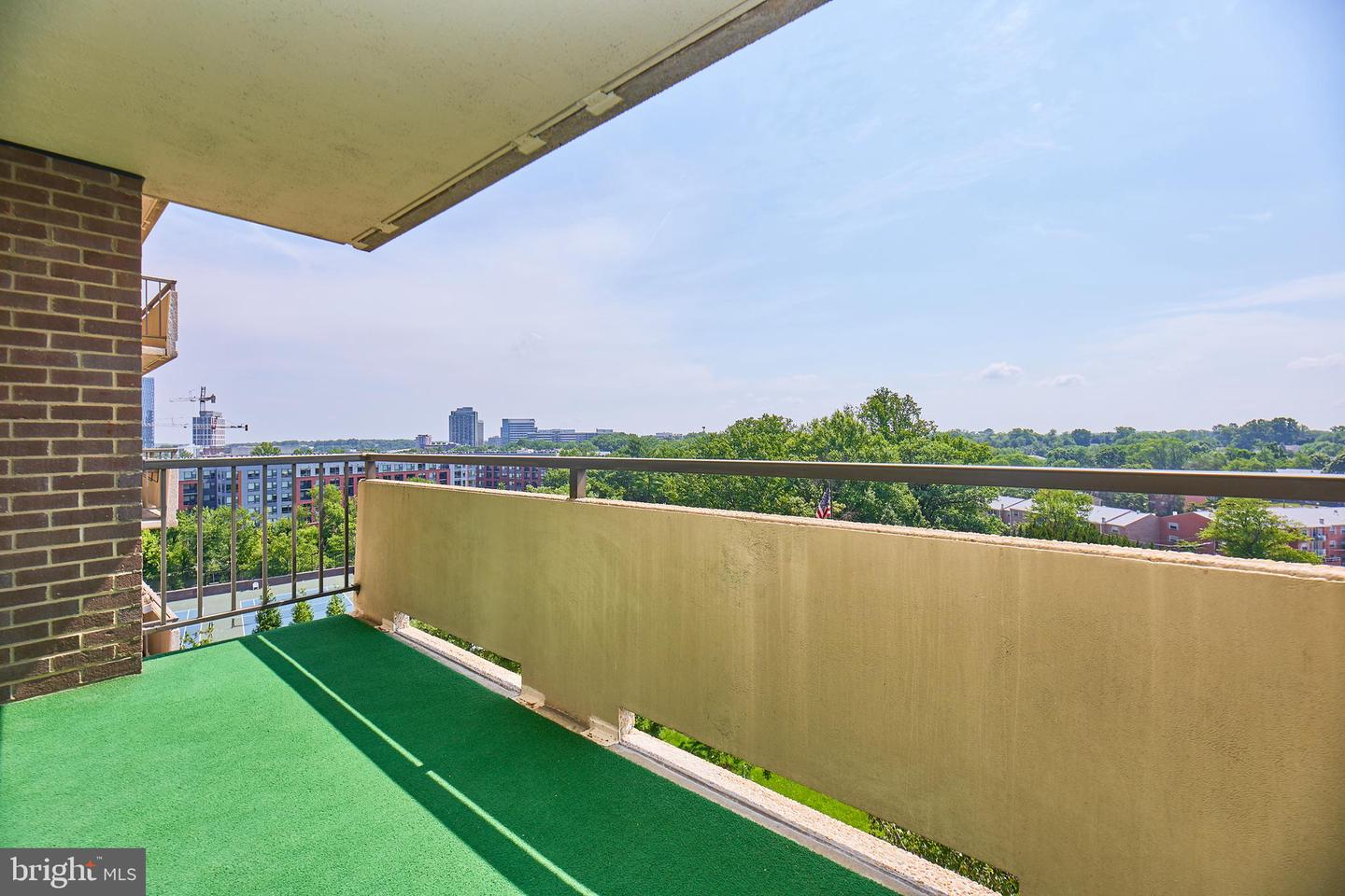 1800 OLD MEADOW RD #609, MCLEAN, Virginia 22102, 1 Bedroom Bedrooms, ,1 BathroomBathrooms,Residential,For sale,1800 OLD MEADOW RD #609,VAFX2196194 MLS # VAFX2196194