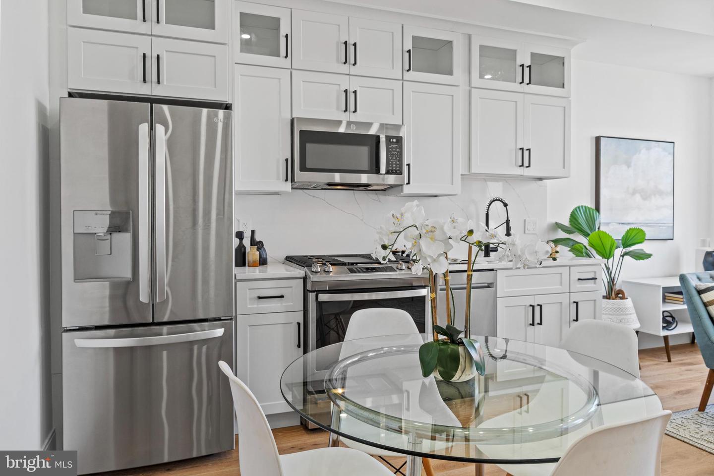 2517 ONTARIO RD NW #PH08, WASHINGTON, District Of Columbia 20009, 2 Bedrooms Bedrooms, ,2 BathroomsBathrooms,Residential,For sale,2517 ONTARIO RD NW #PH08,DCDC2160466 MLS # DCDC2160466